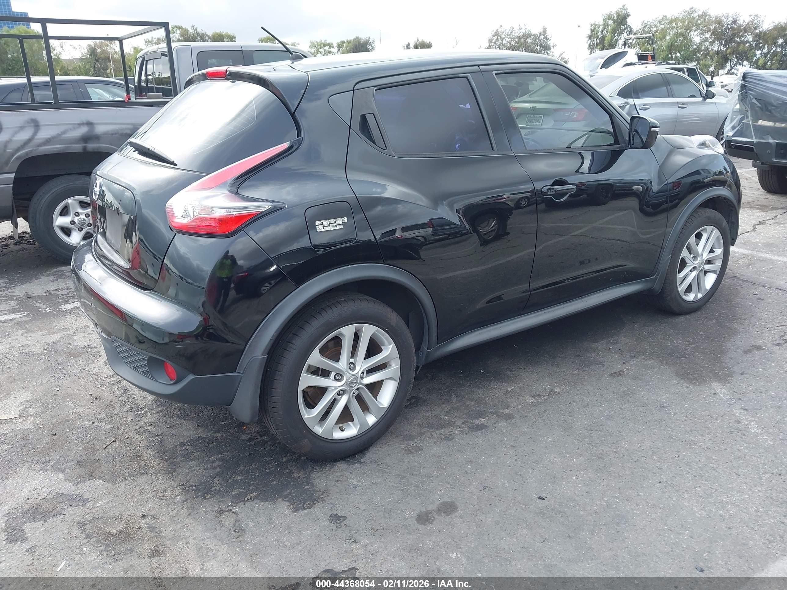 NISSAN JUKE image 4