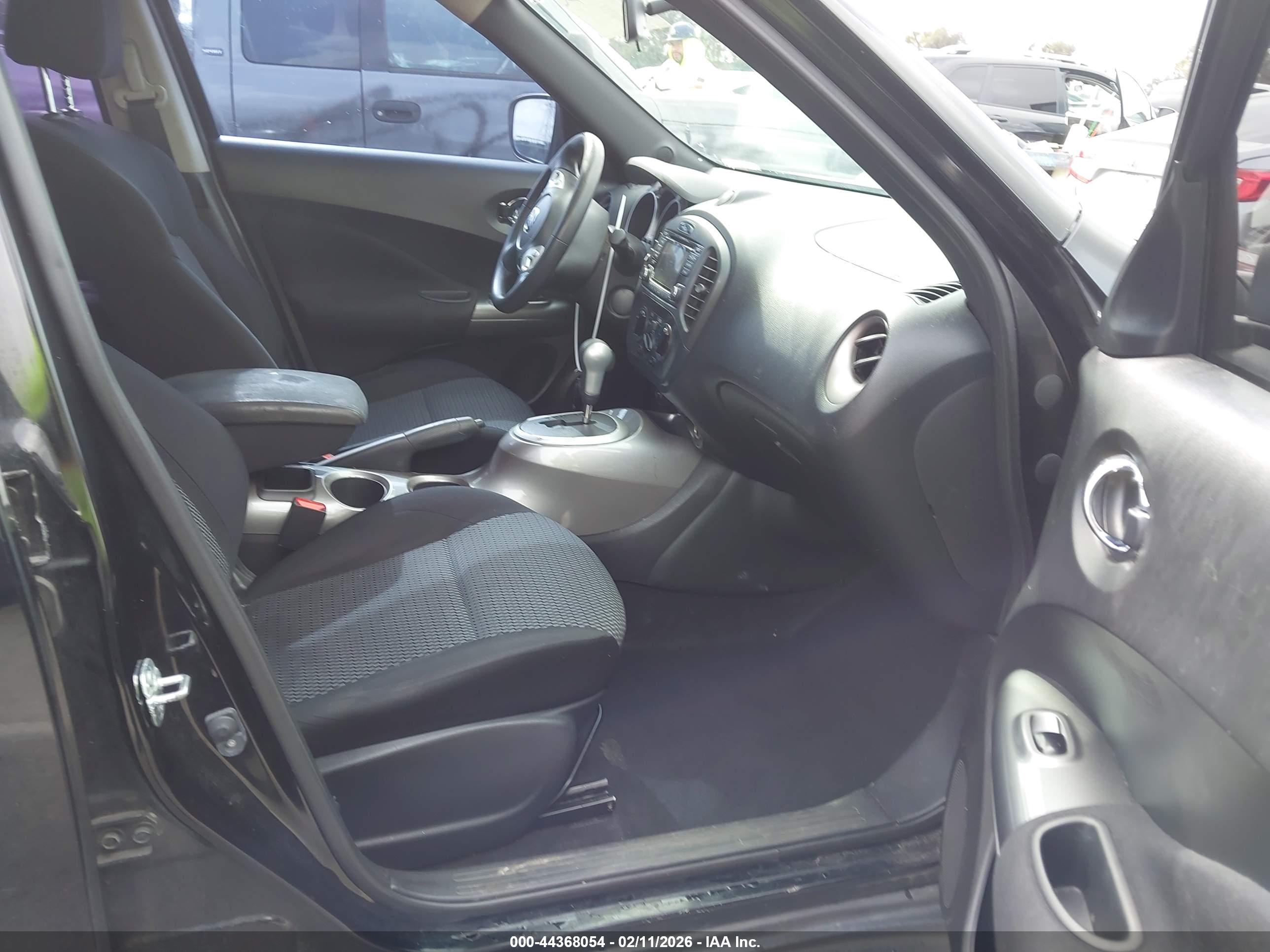 NISSAN JUKE image 5