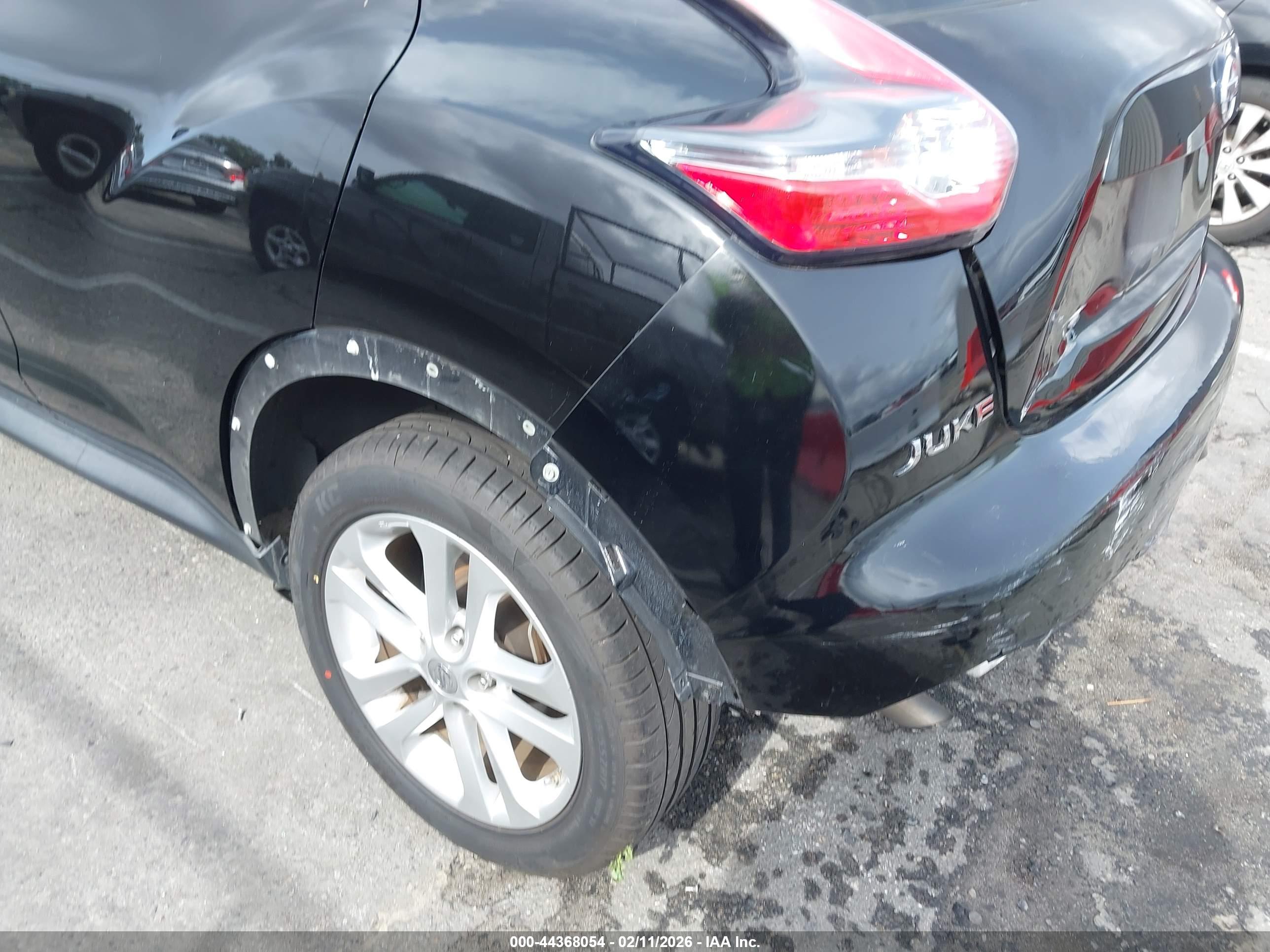 NISSAN JUKE image 6