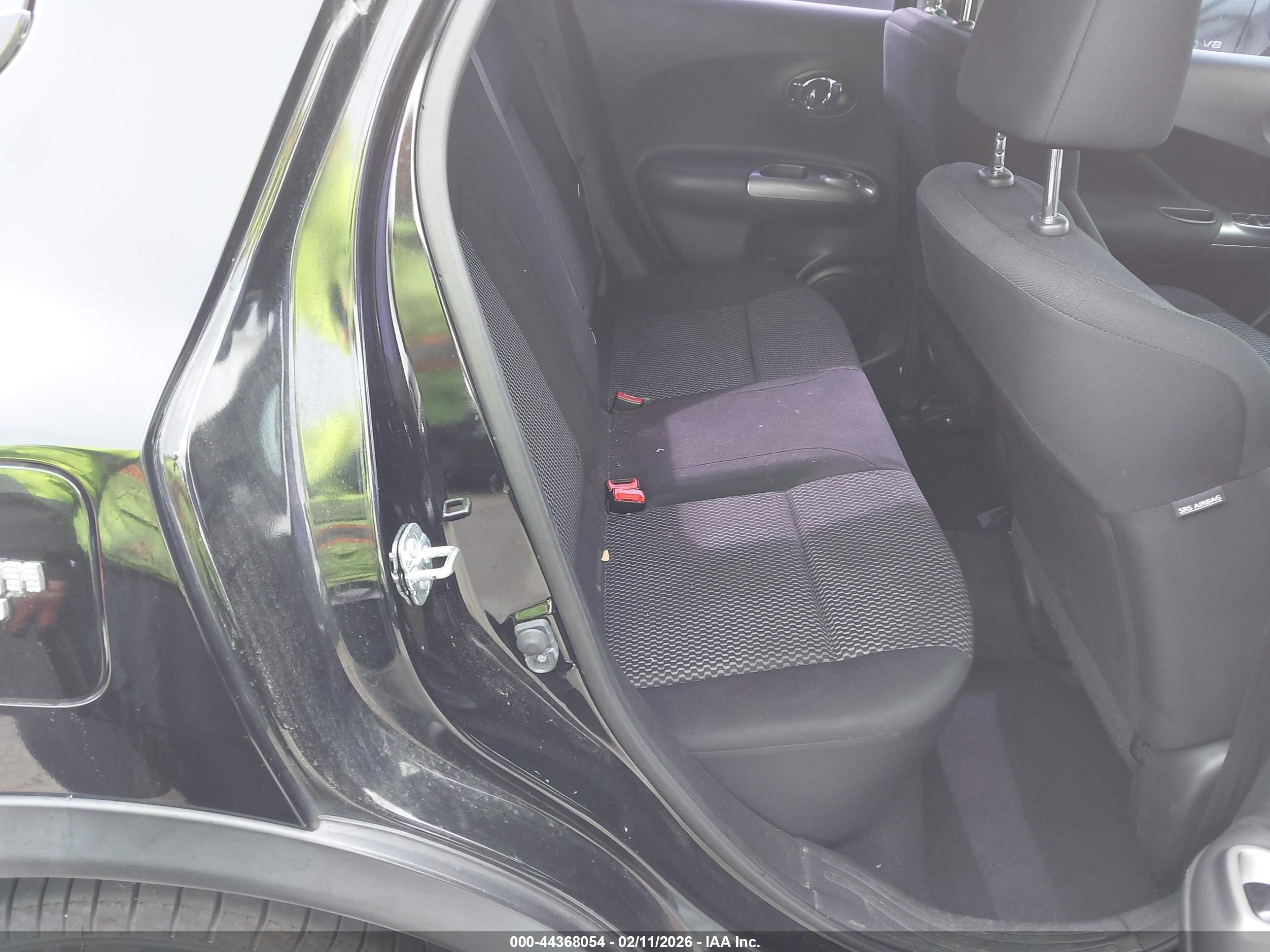 NISSAN JUKE image 8