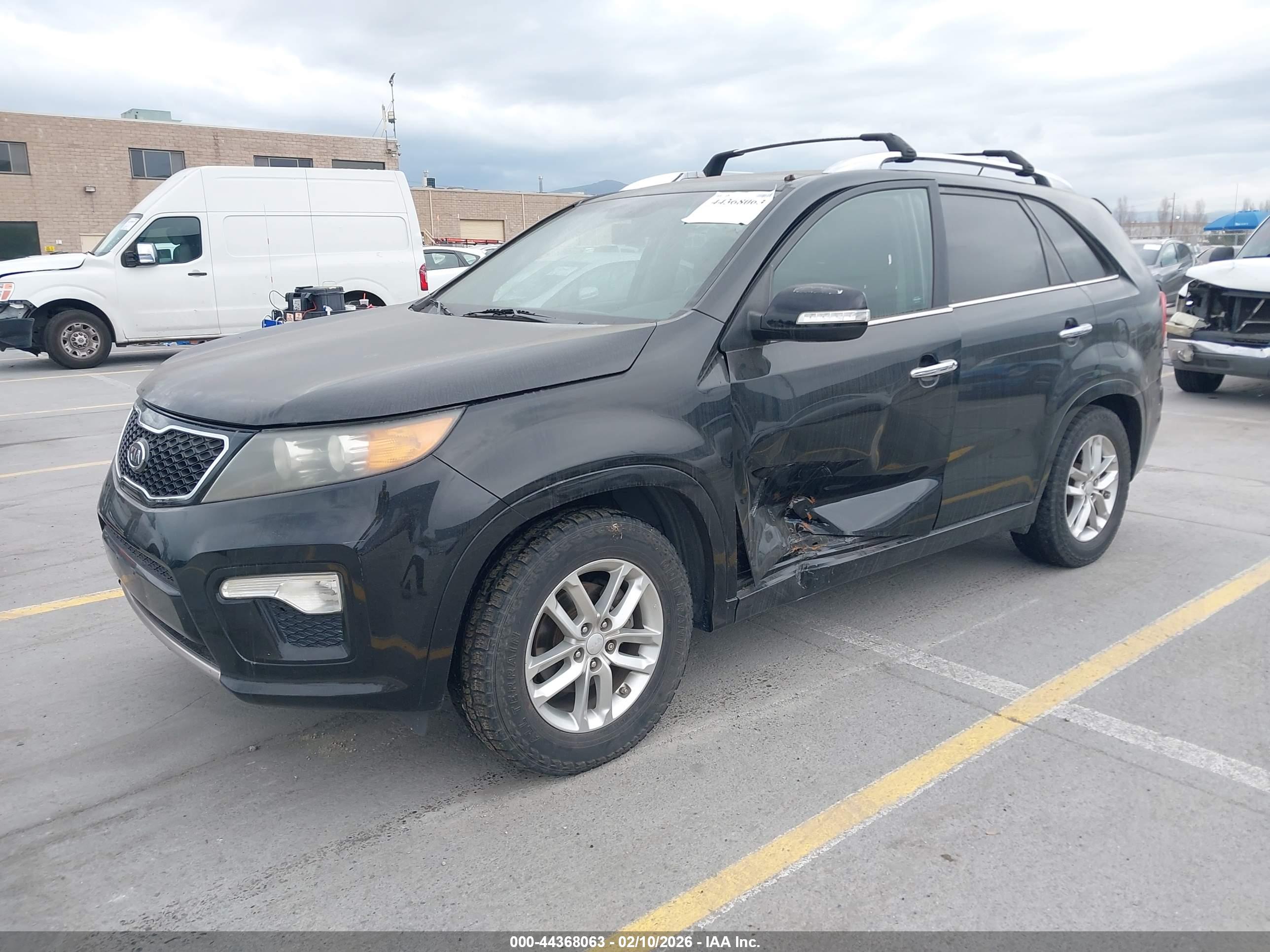KIA SORENTO image 6