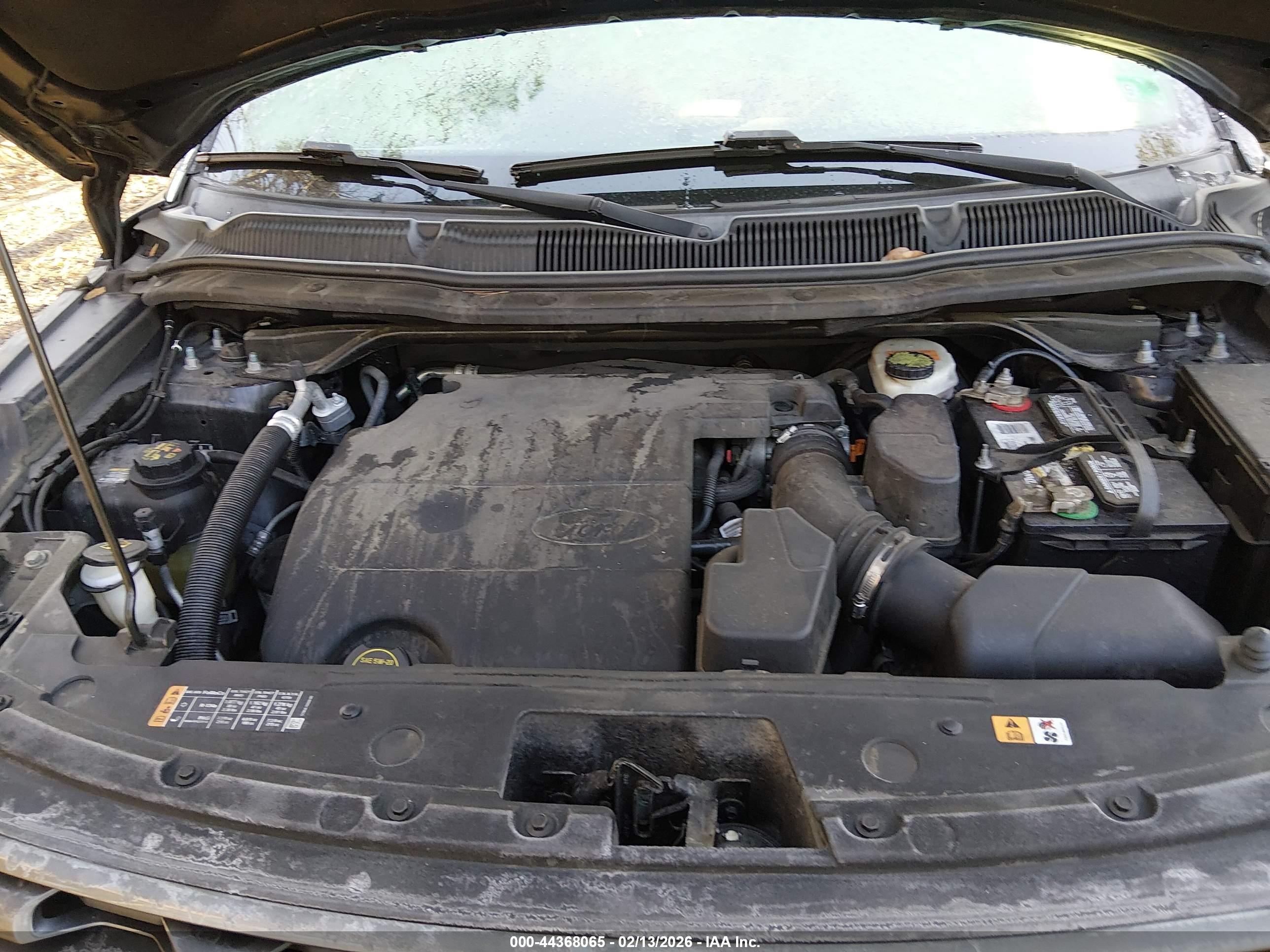 FORD EXPLORER image 10