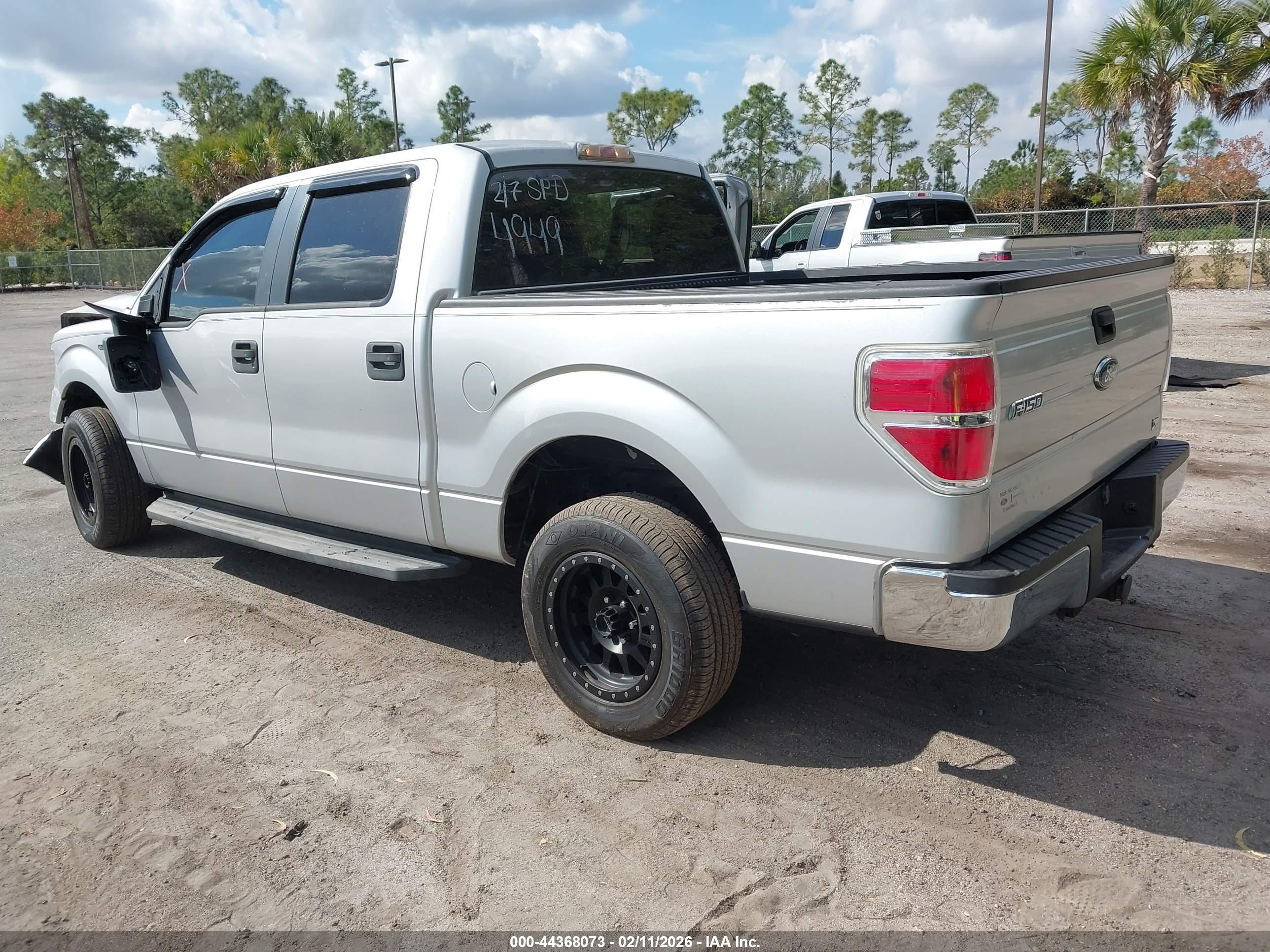 FORD F-150 image 3
