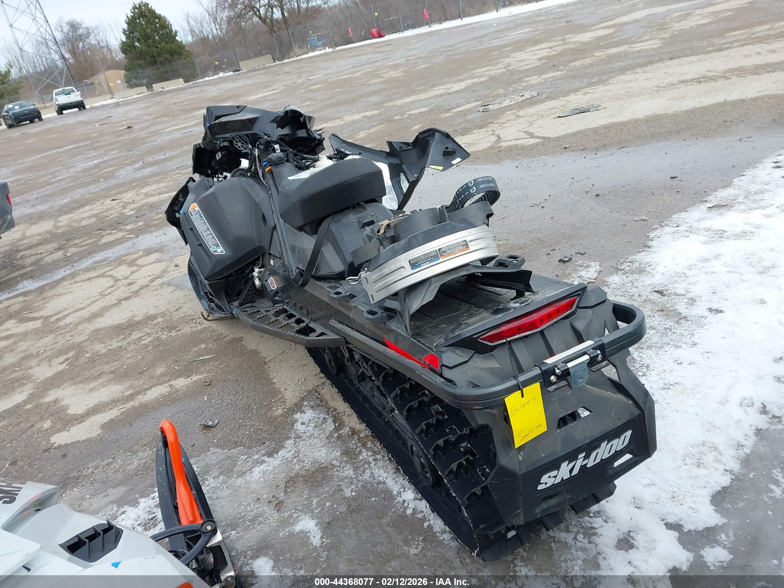 SKI-DOO TUNDRA image 3