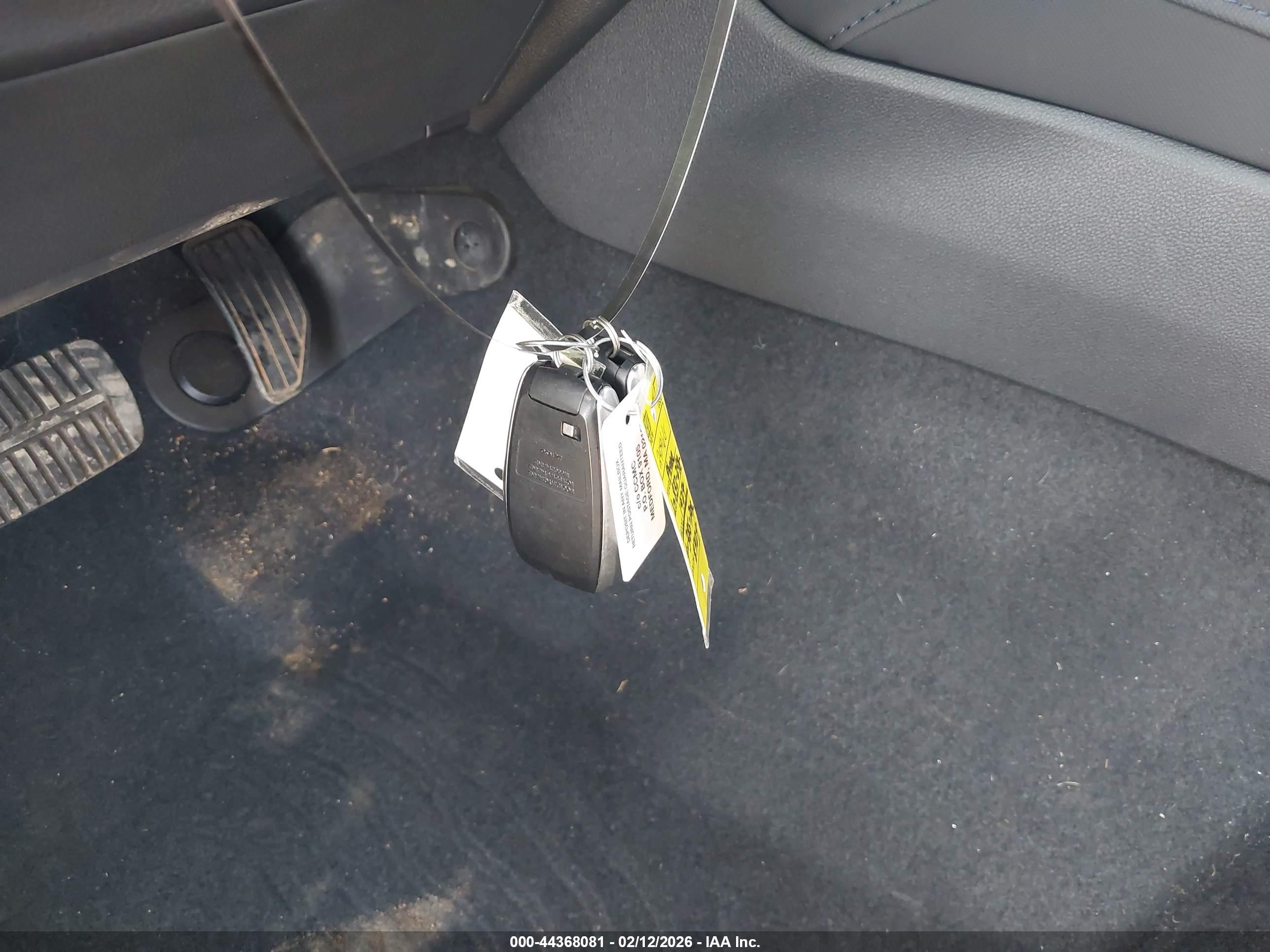 SUBARU FORESTER image 11