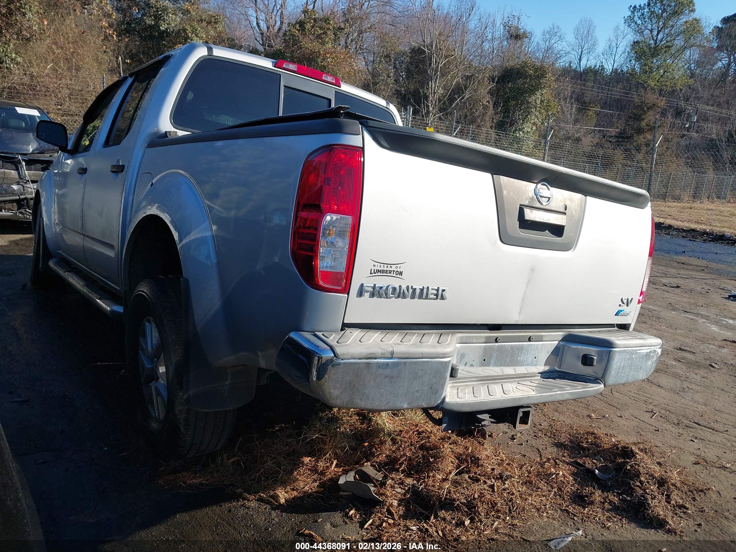 NISSAN FRONTIER image 3