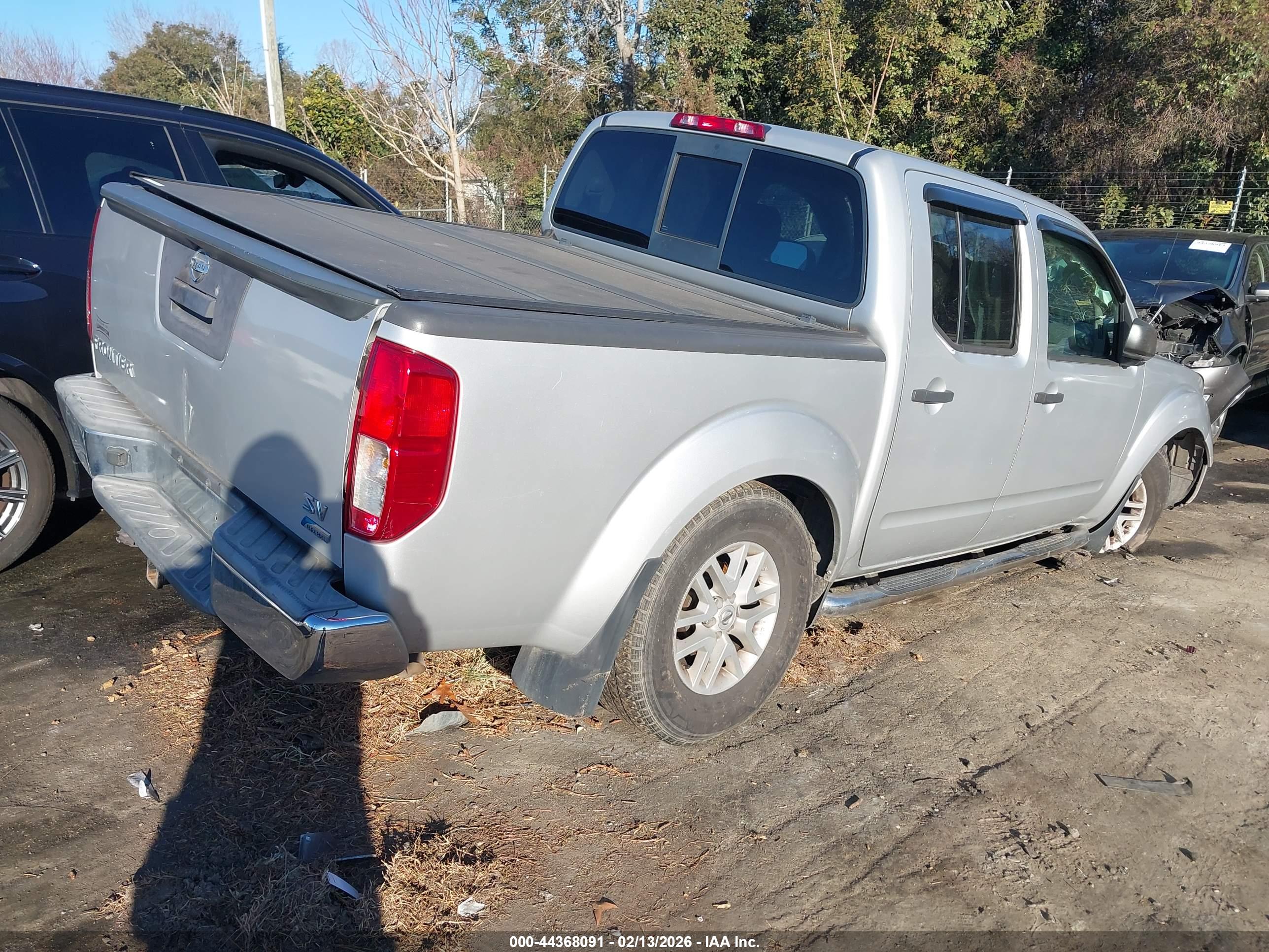 NISSAN FRONTIER image 4