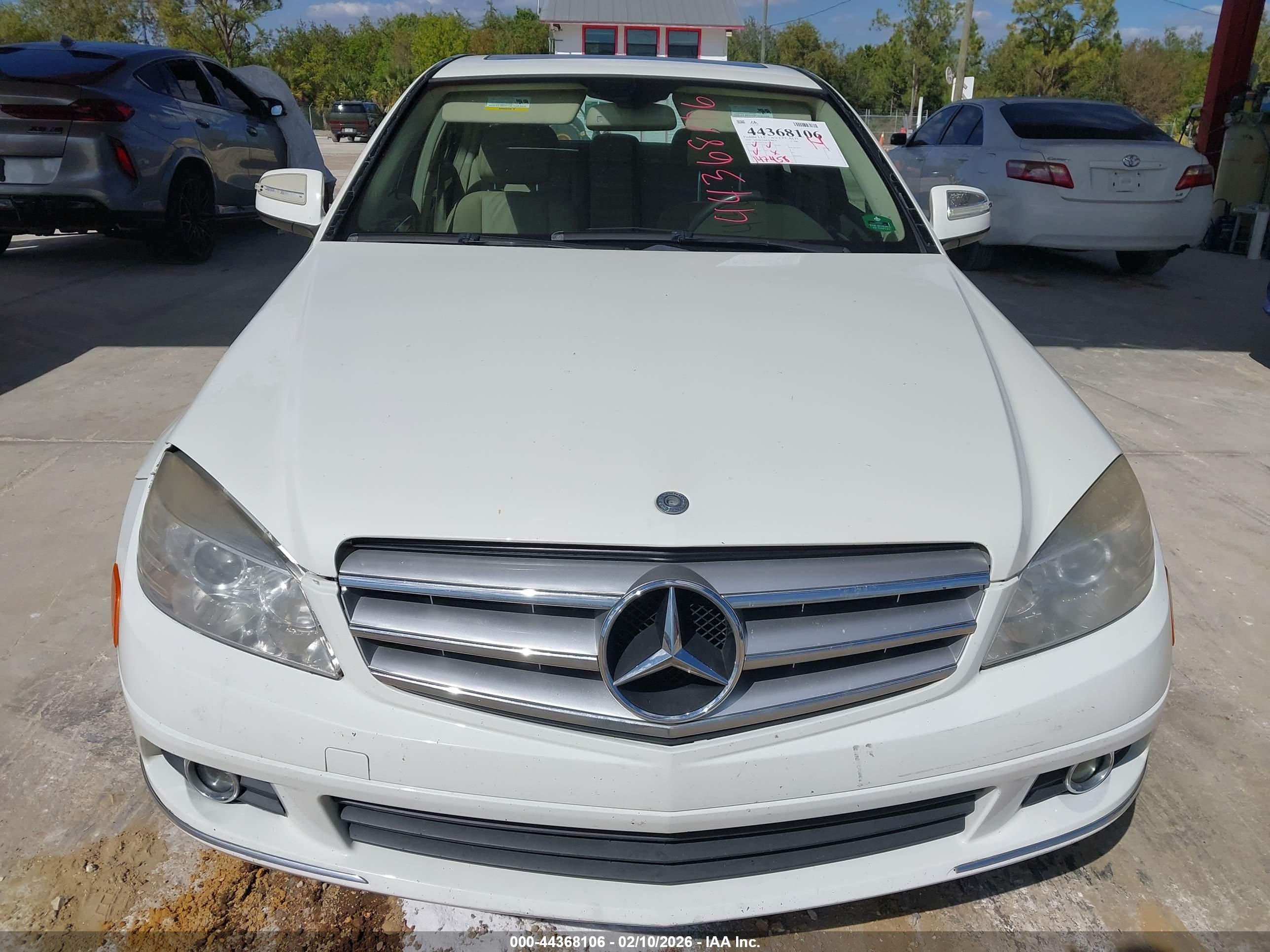 MERCEDES-BENZ C image 6