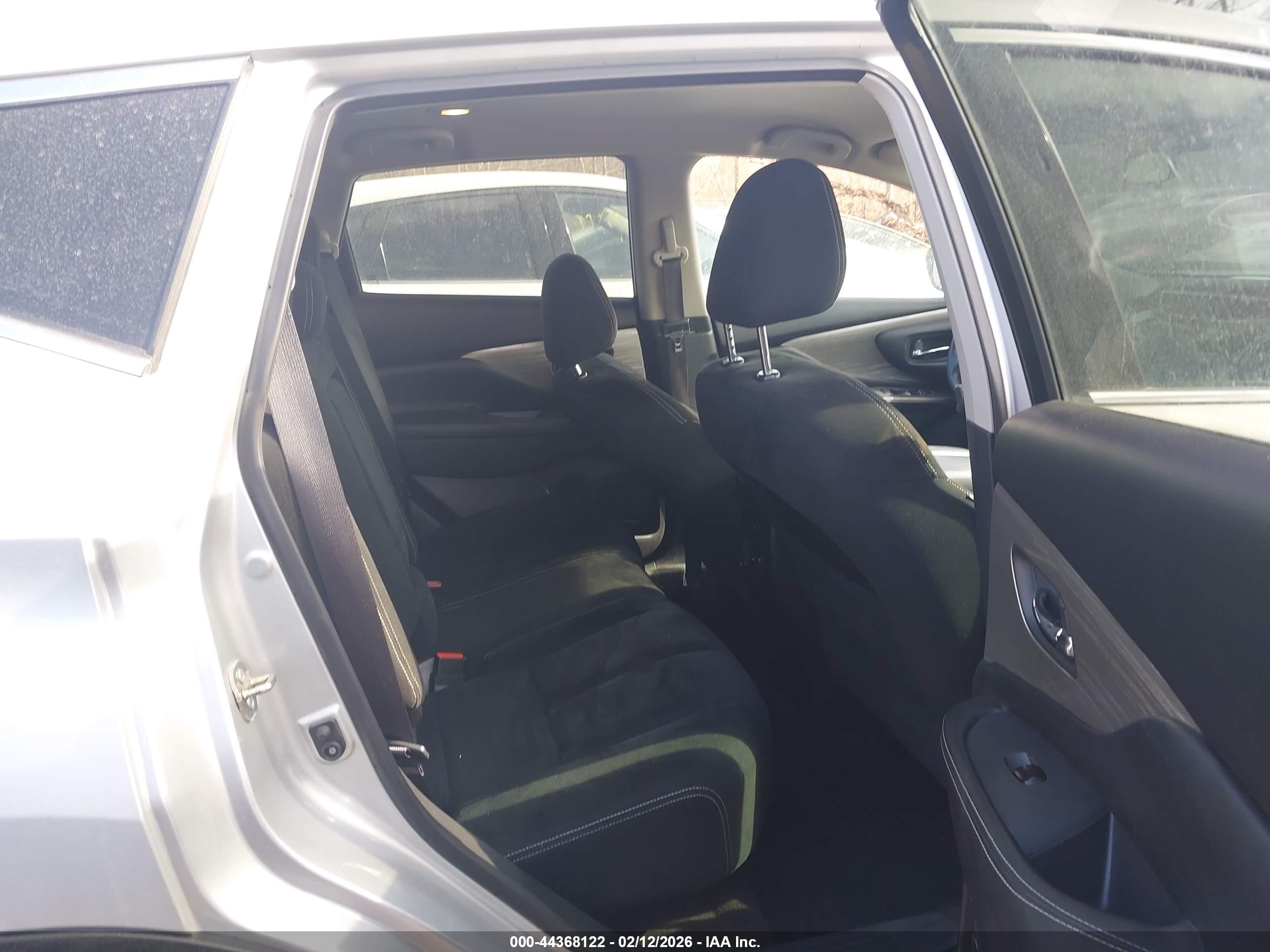 NISSAN MURANO image 8
