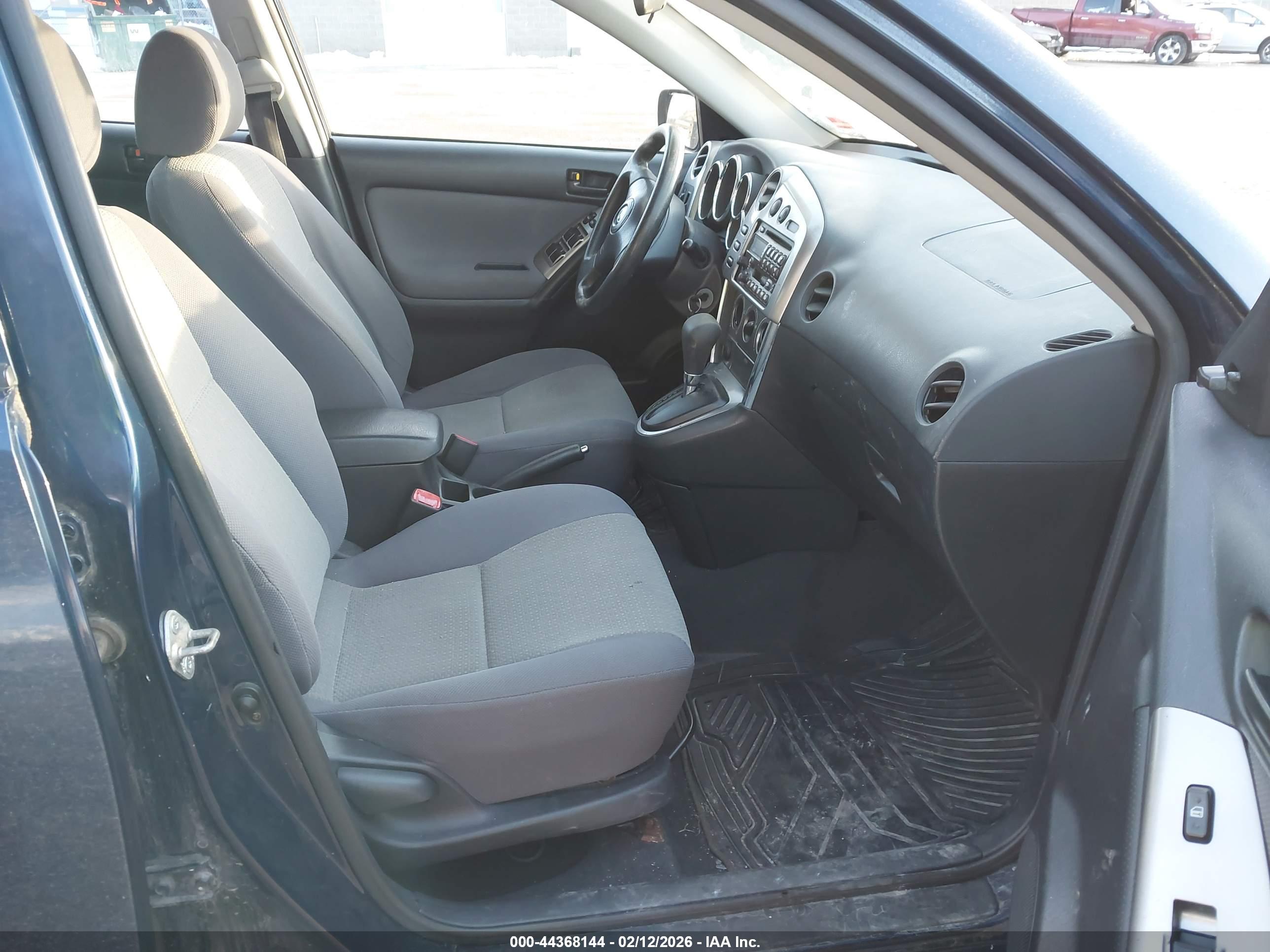 TOYOTA MATRIX image 5