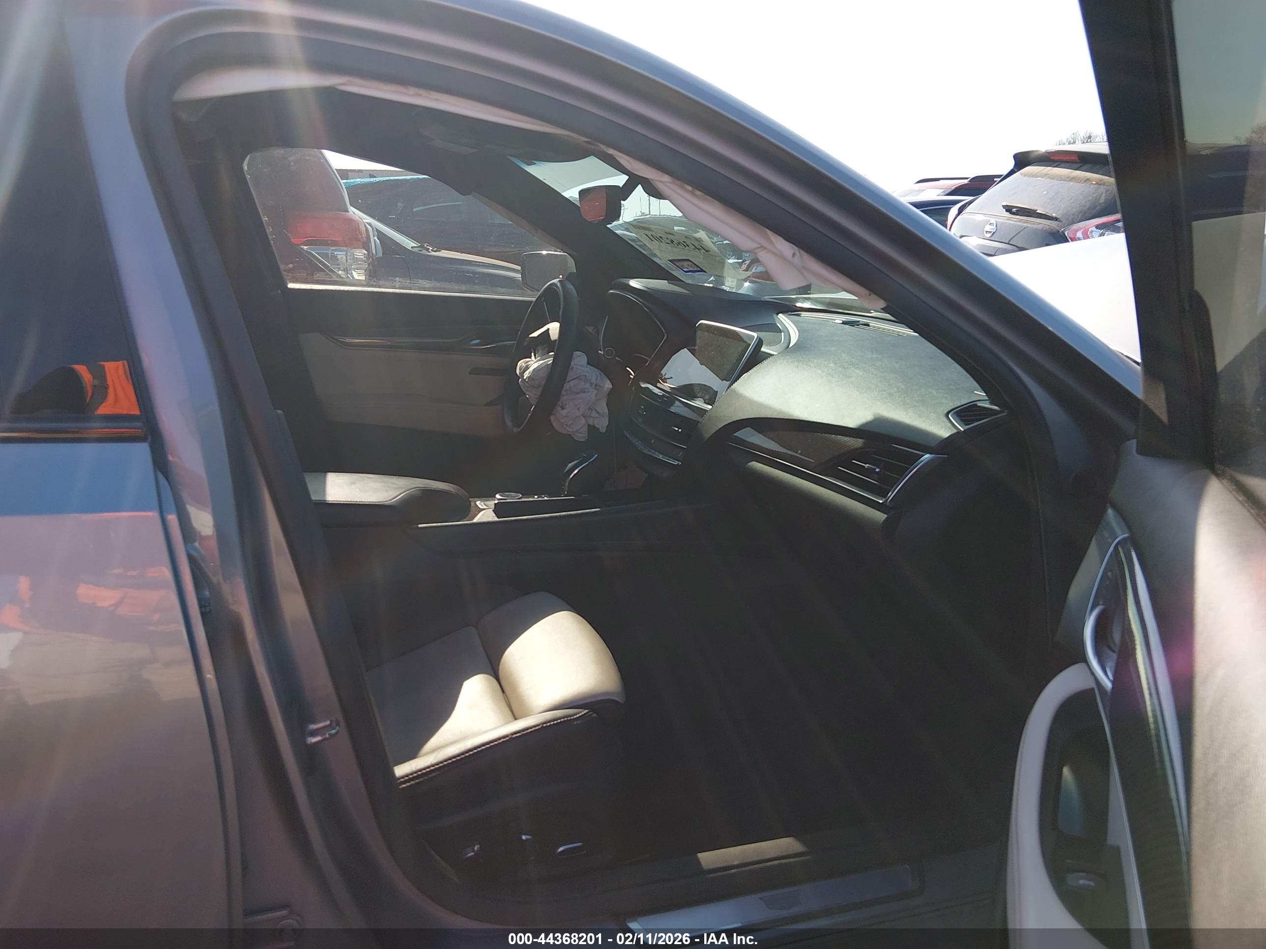 CADILLAC CT5 image 5