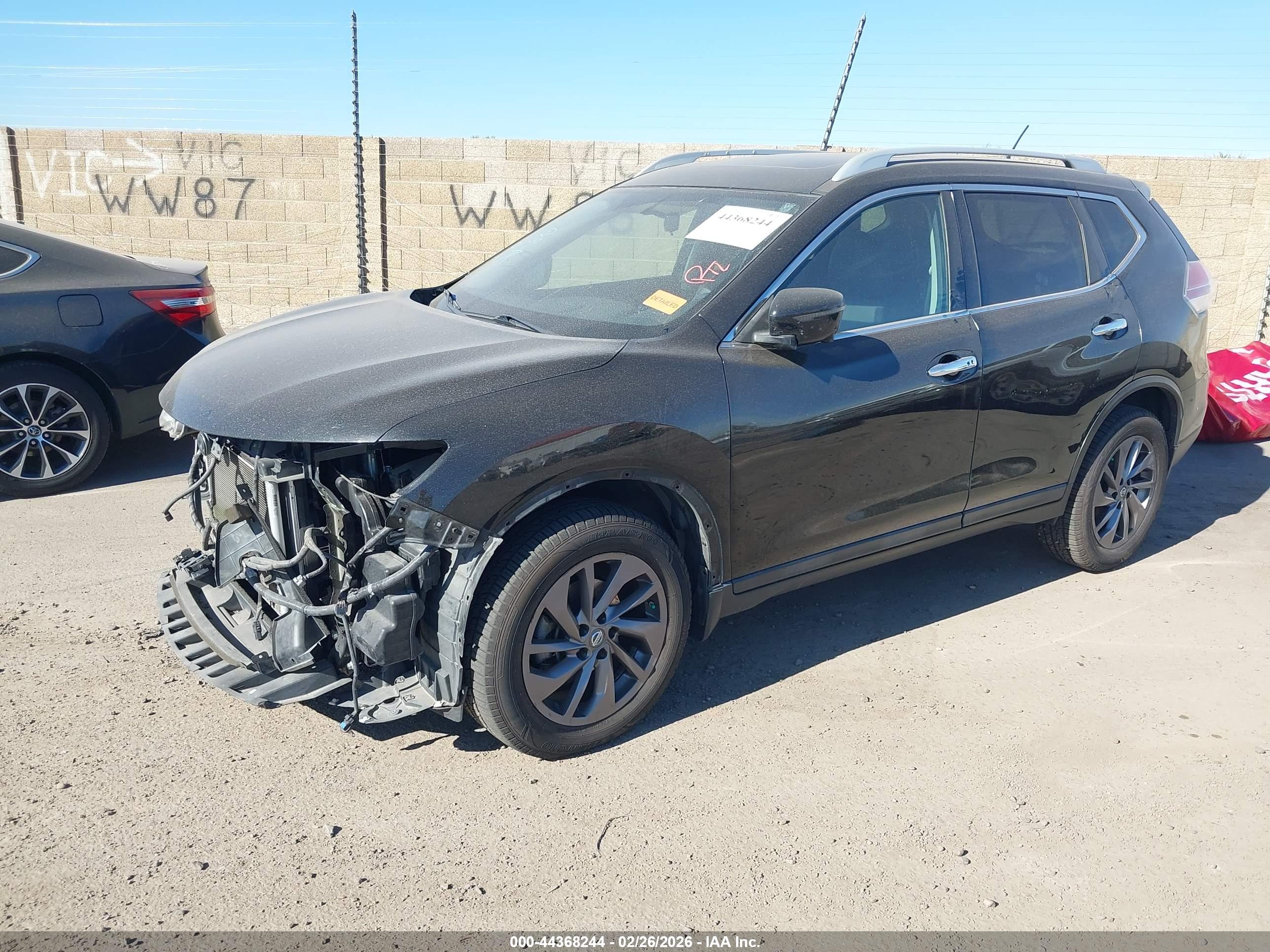 NISSAN ROGUE image 2