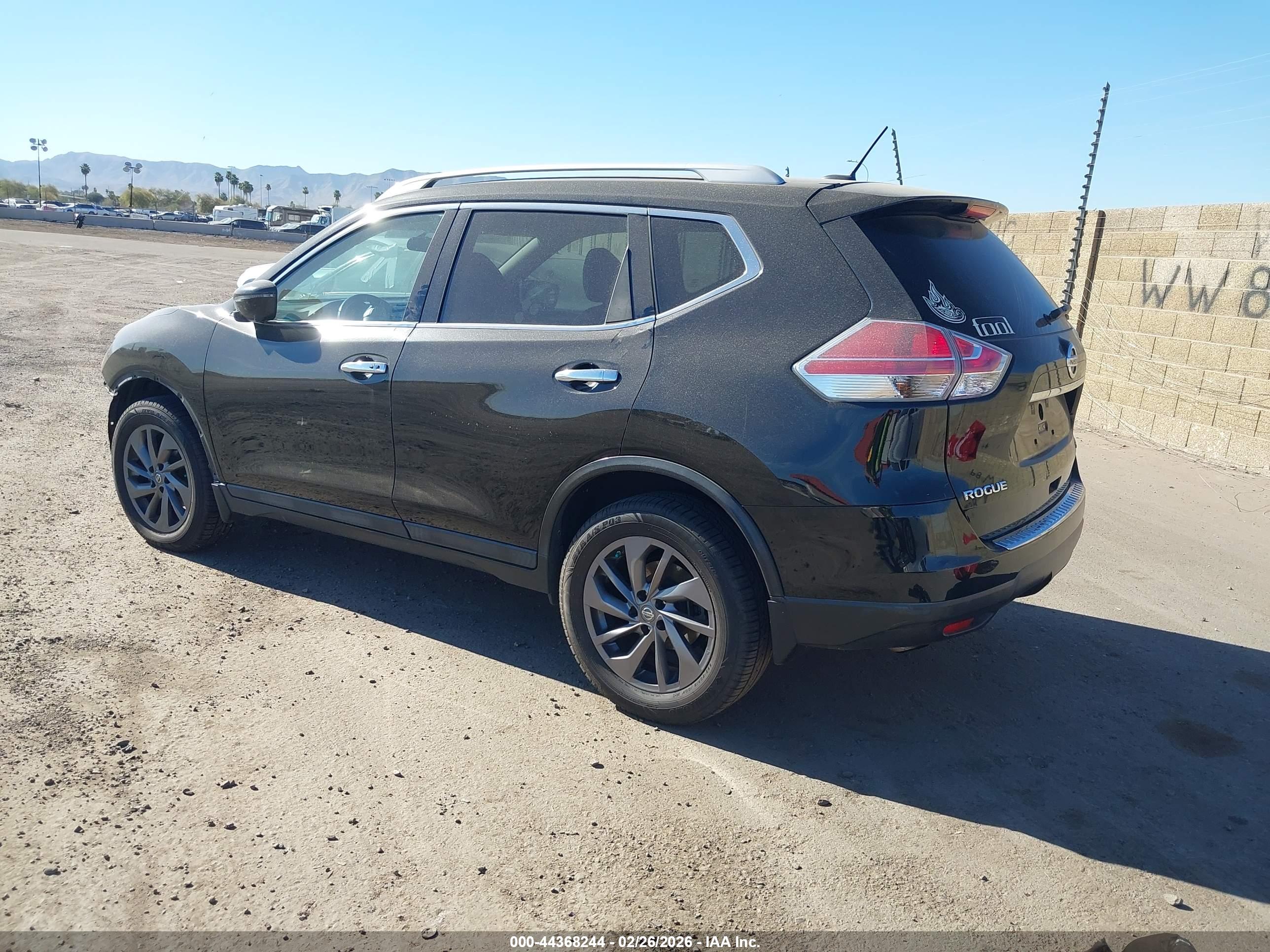 NISSAN ROGUE image 3