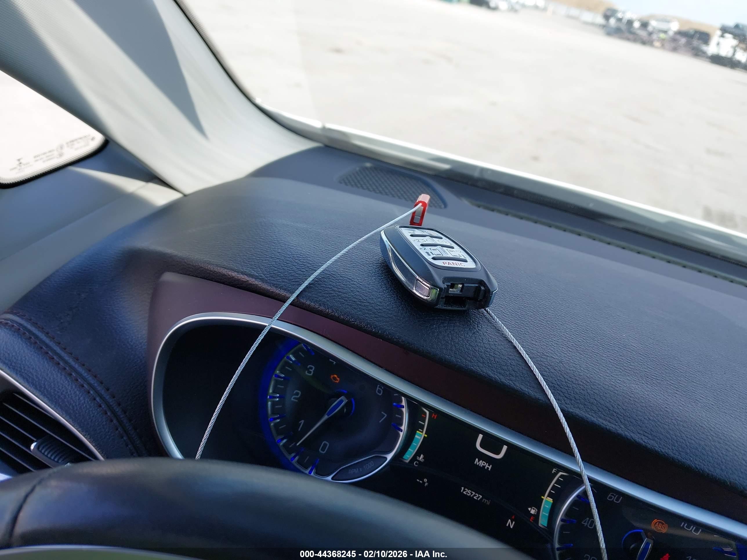 CHRYSLER PACIFICA image 11
