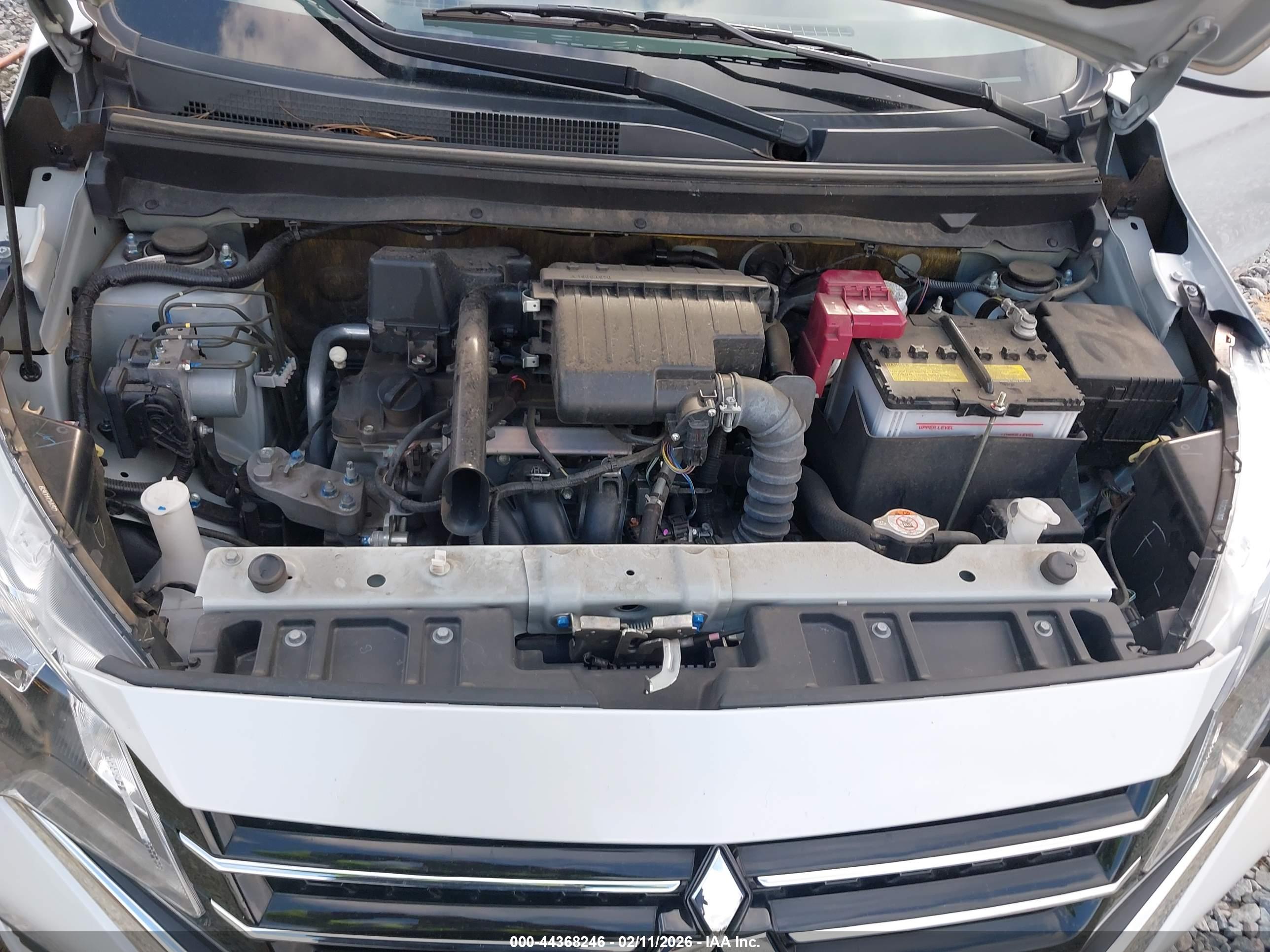 MITSUBISHI MIRAGE image 10