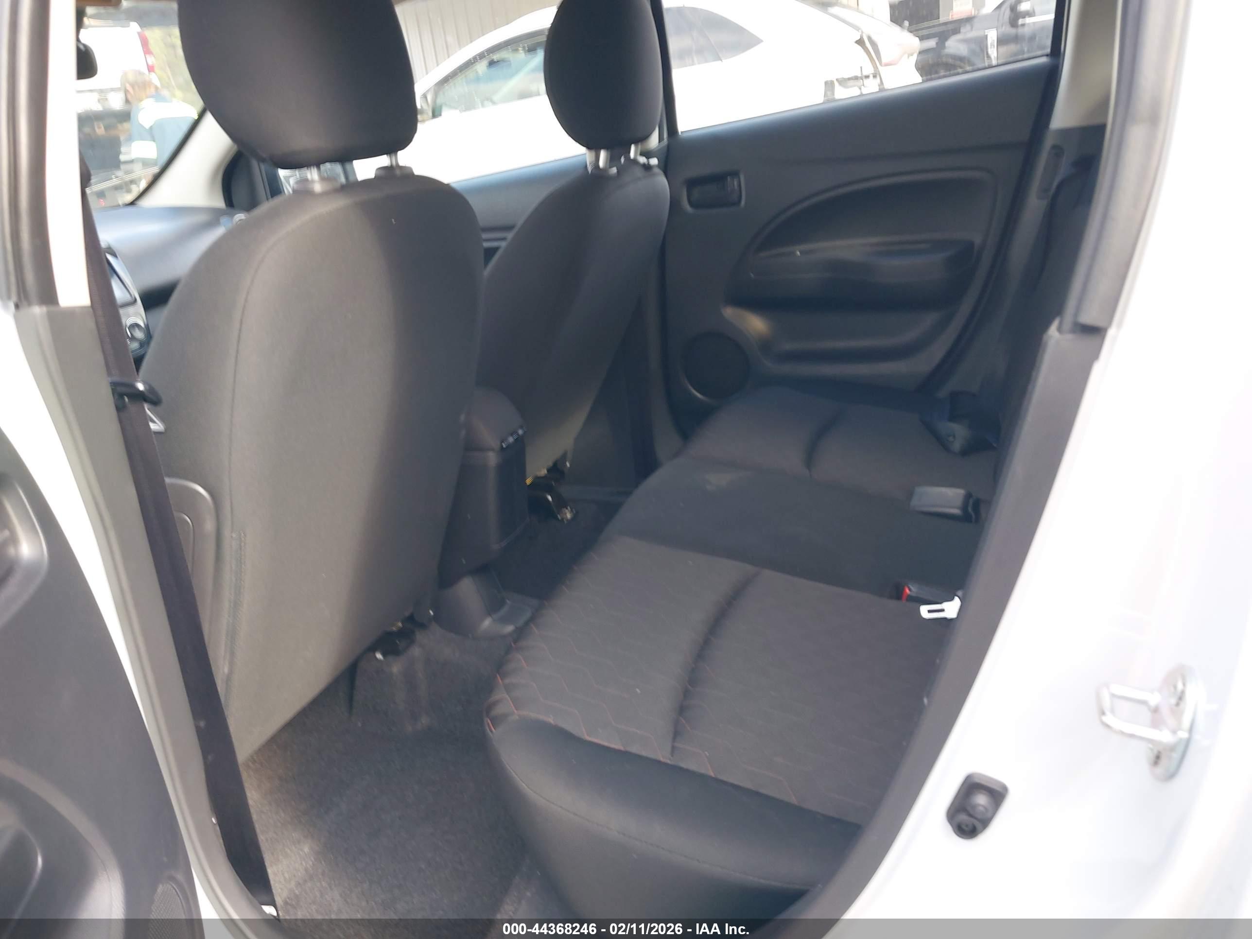 MITSUBISHI MIRAGE image 8
