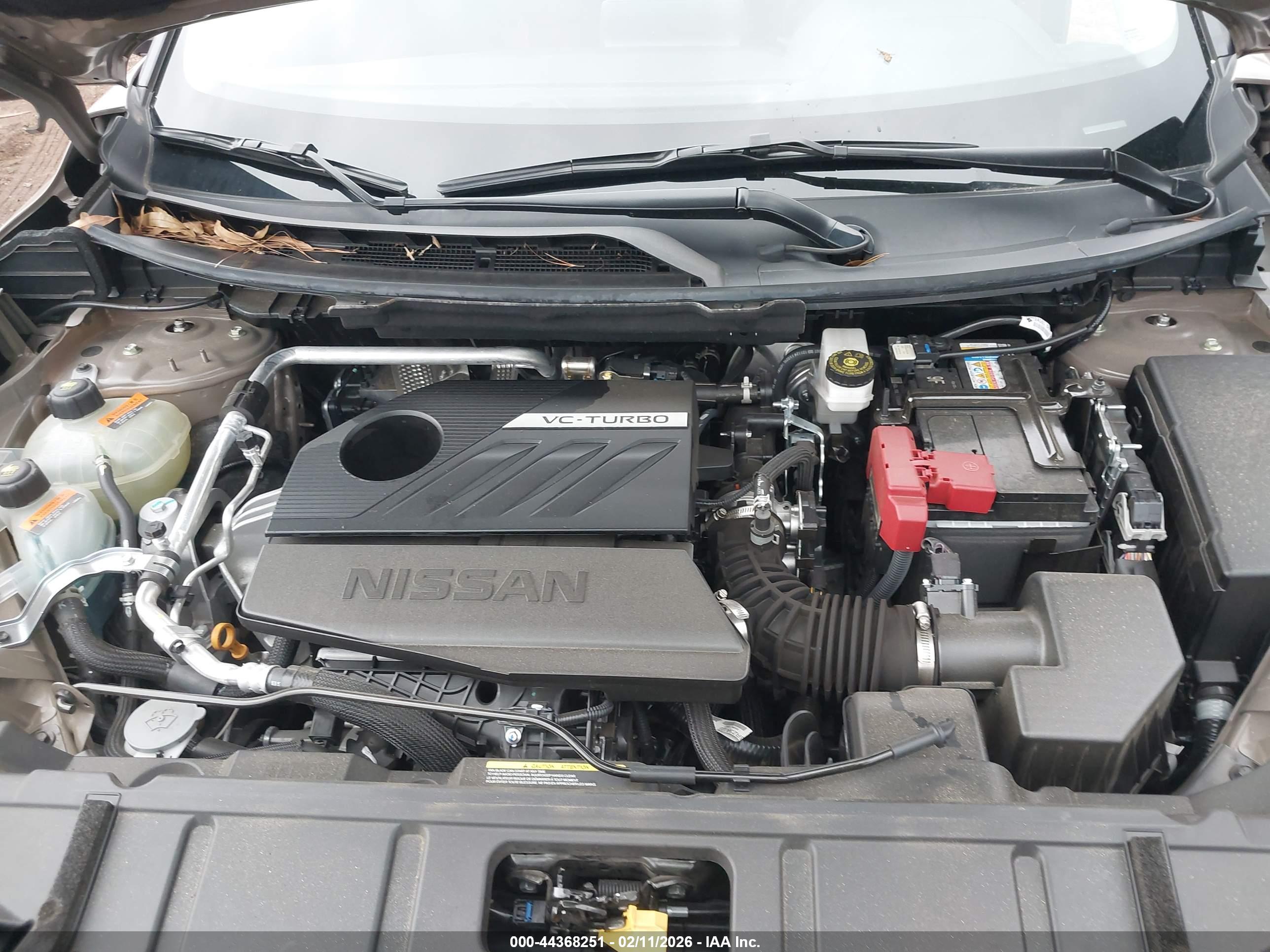NISSAN ROGUE image 10