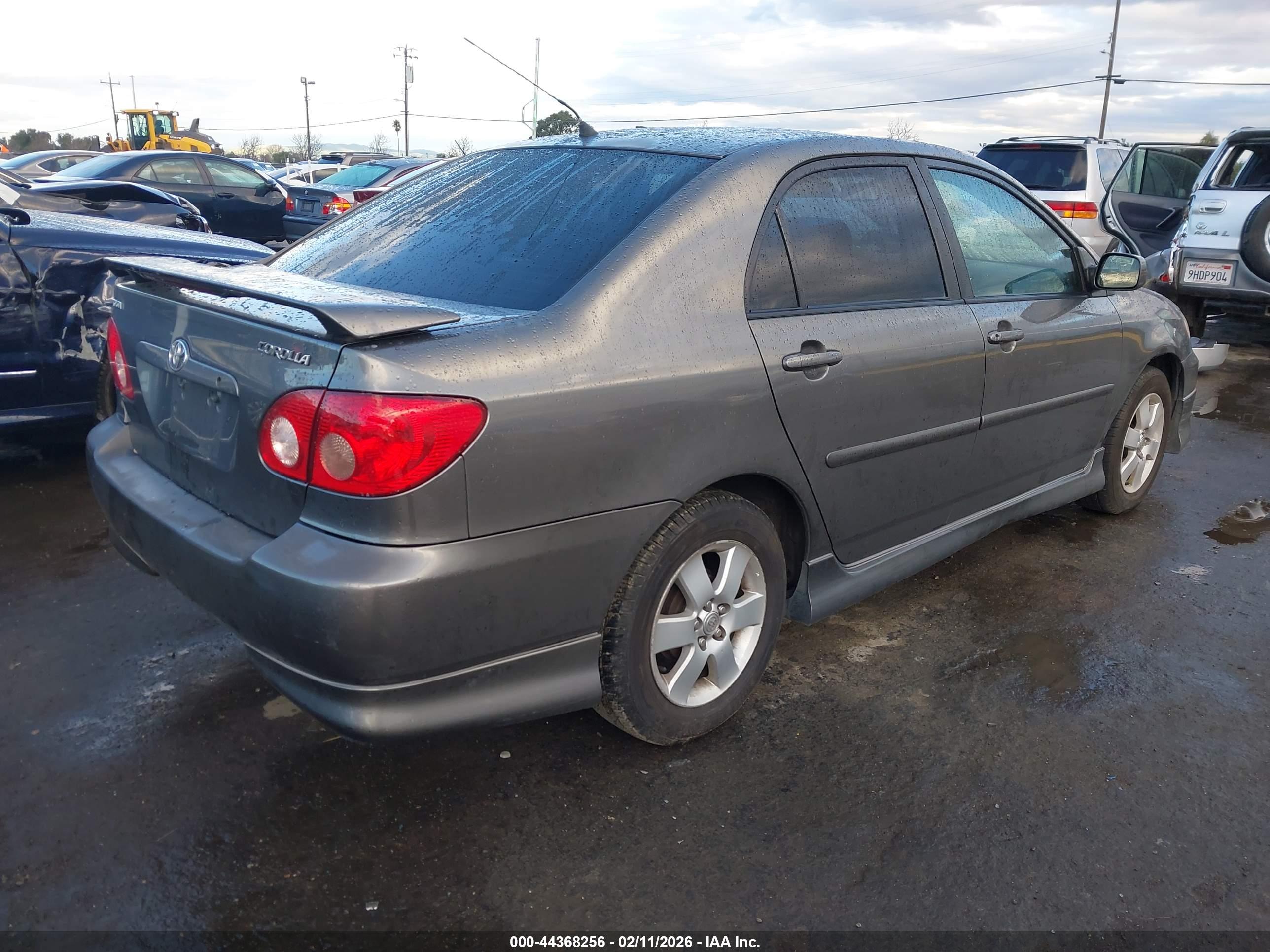 TOYOTA COROLLA image 4