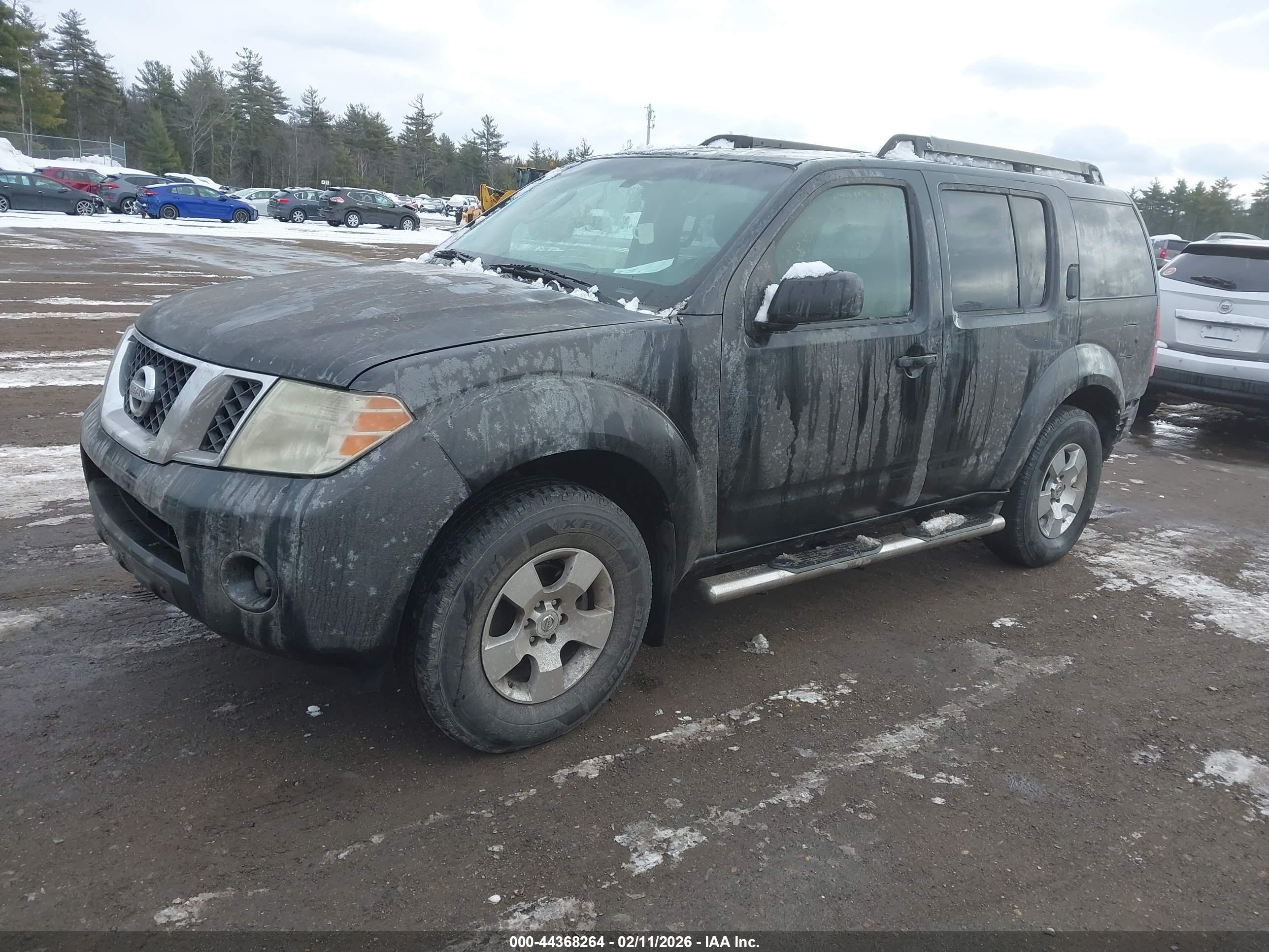 NISSAN PATHFINDER image 2