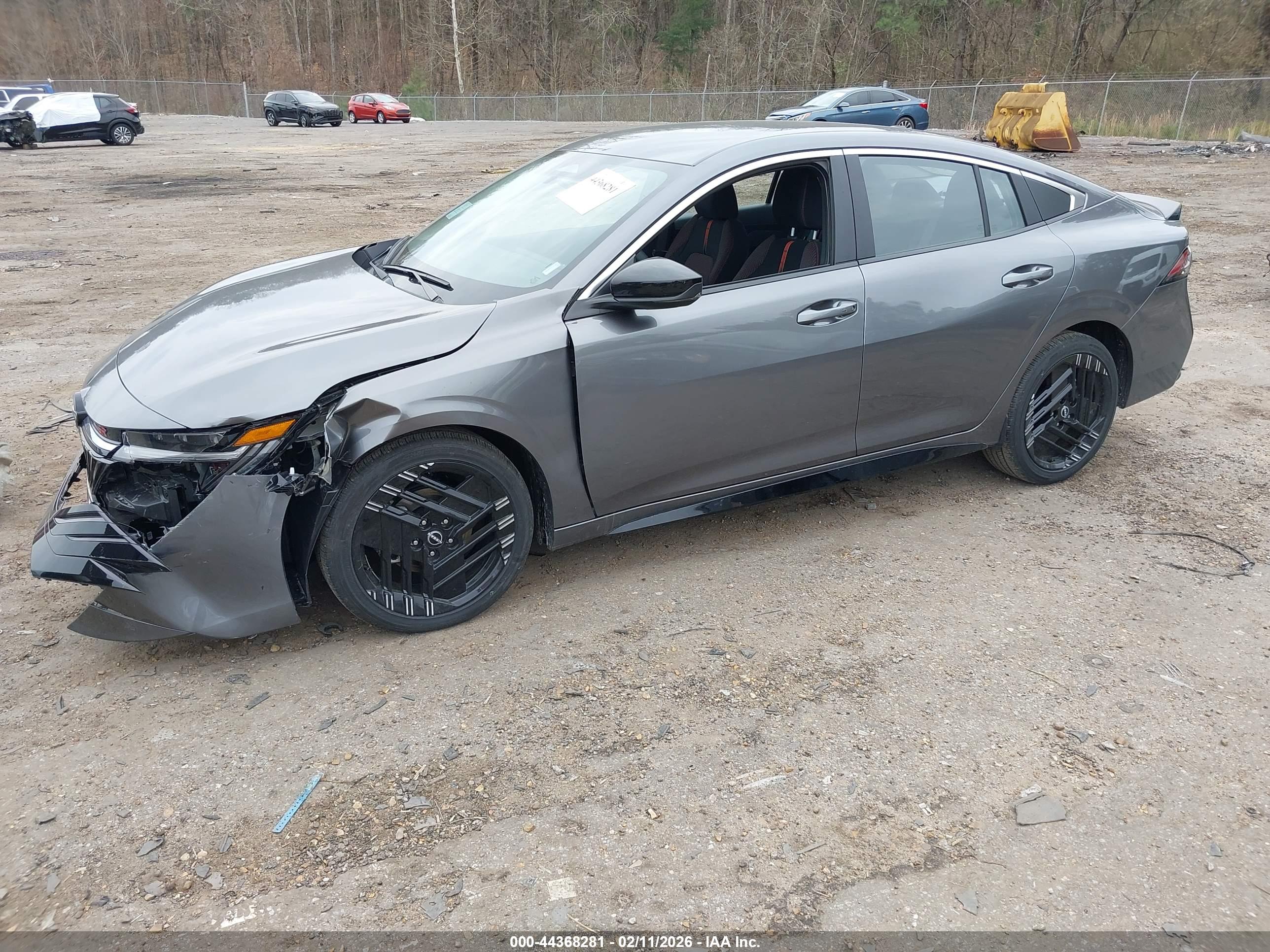 NISSAN SENTRA image 2