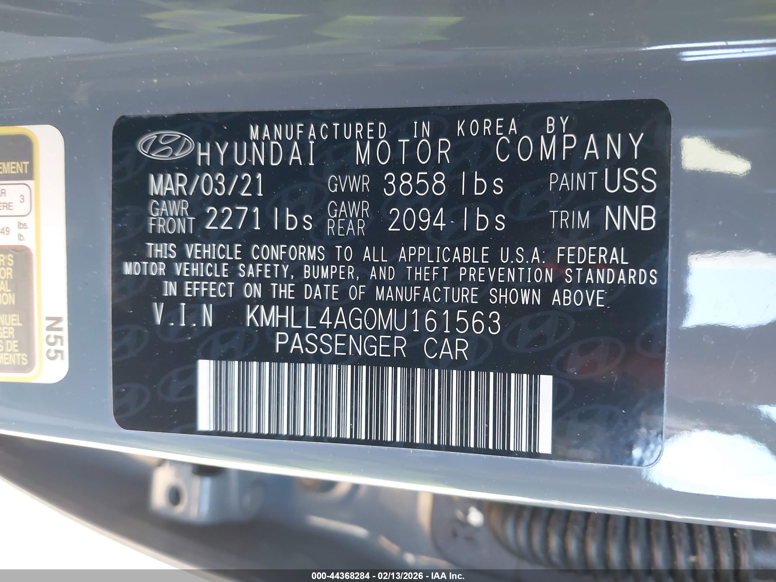 HYUNDAI ELANTRA image 9