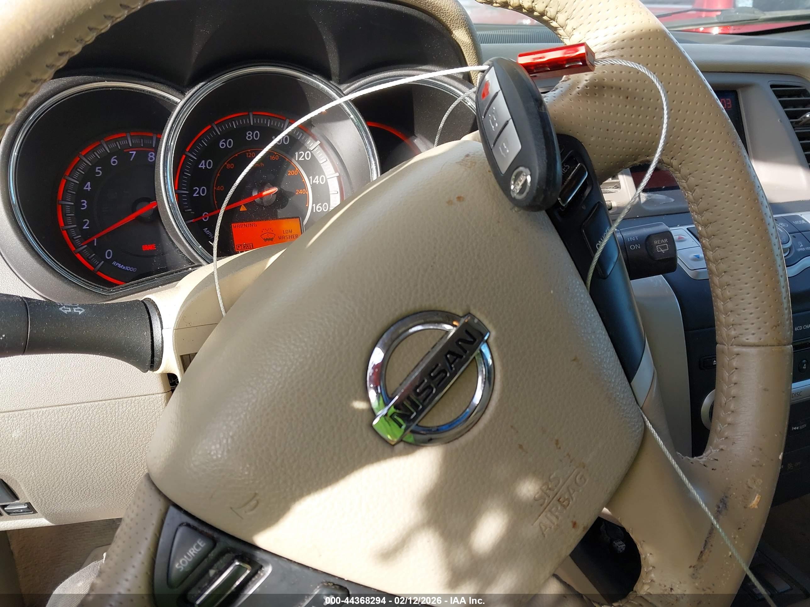 NISSAN MURANO image 11