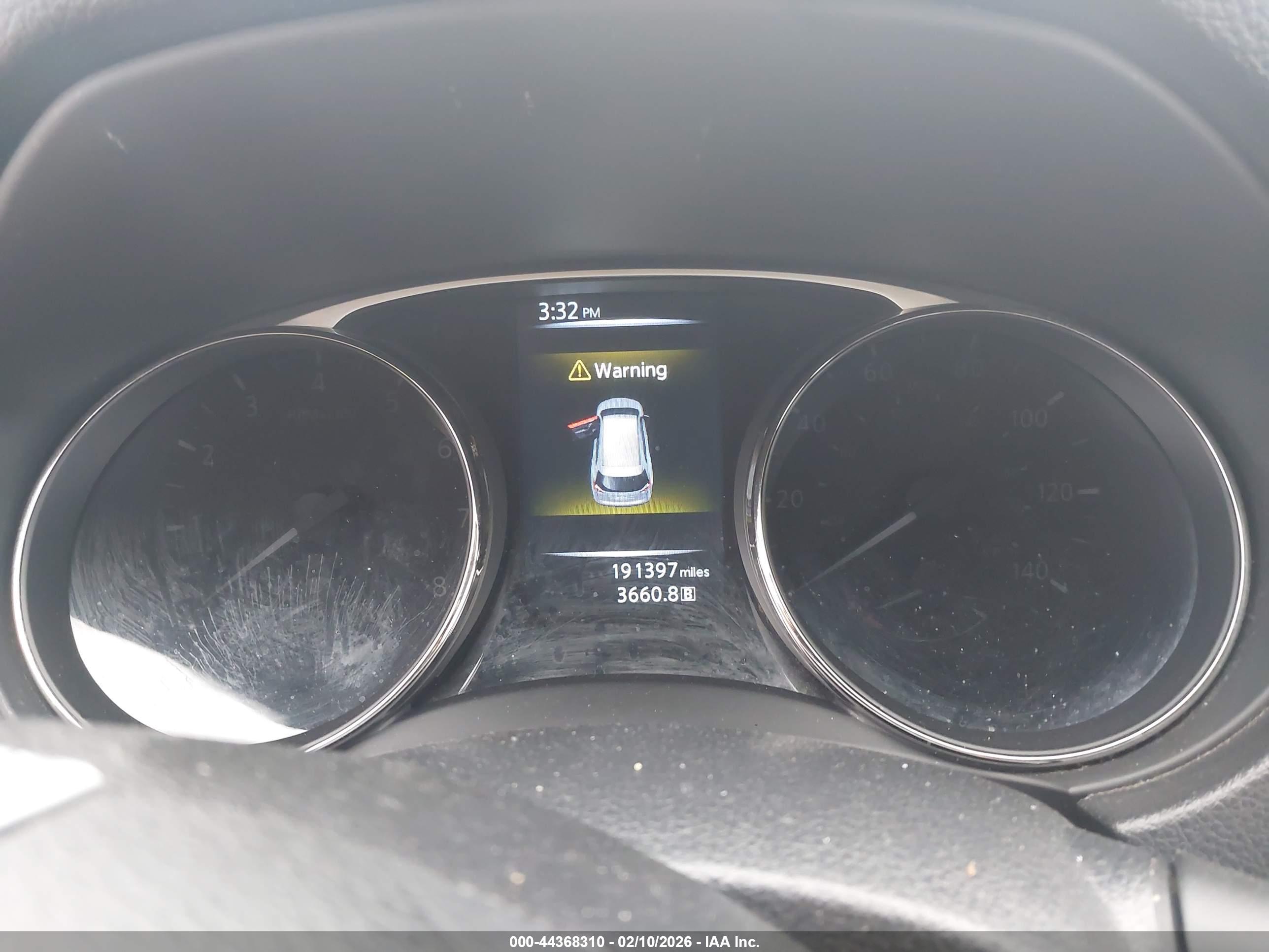 NISSAN ROGUE image 7