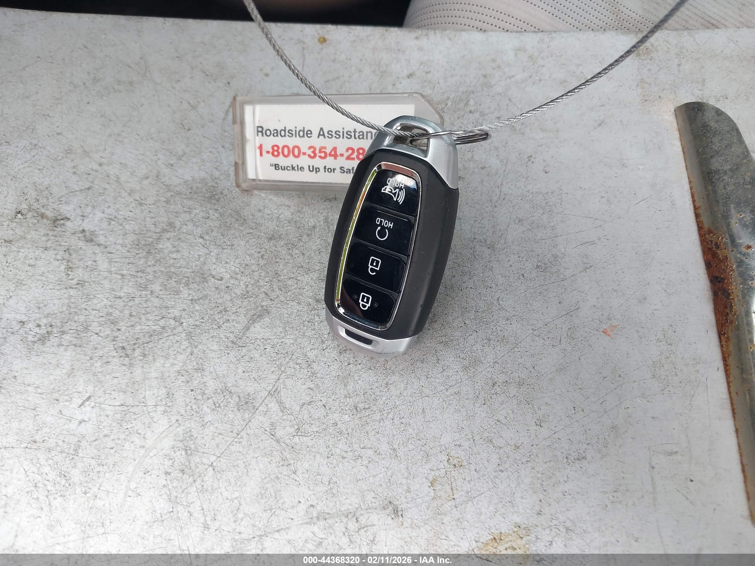 HYUNDAI VENUE image 11