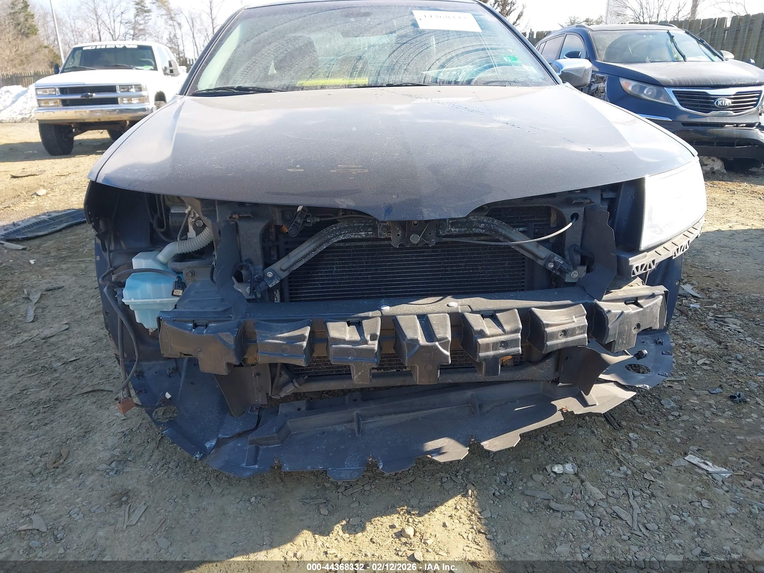 LINCOLN MKZ image 6