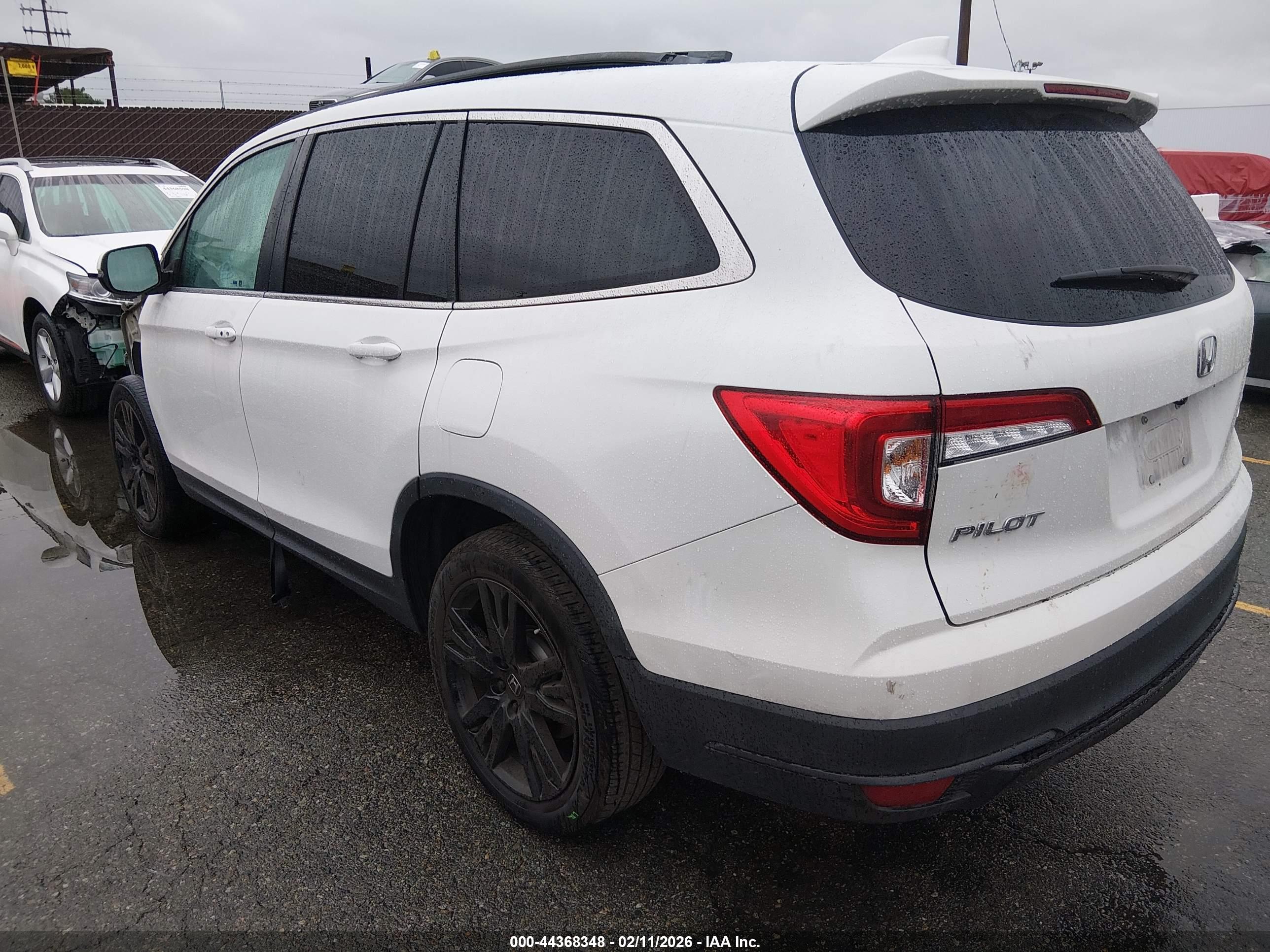 HONDA PILOT image 3