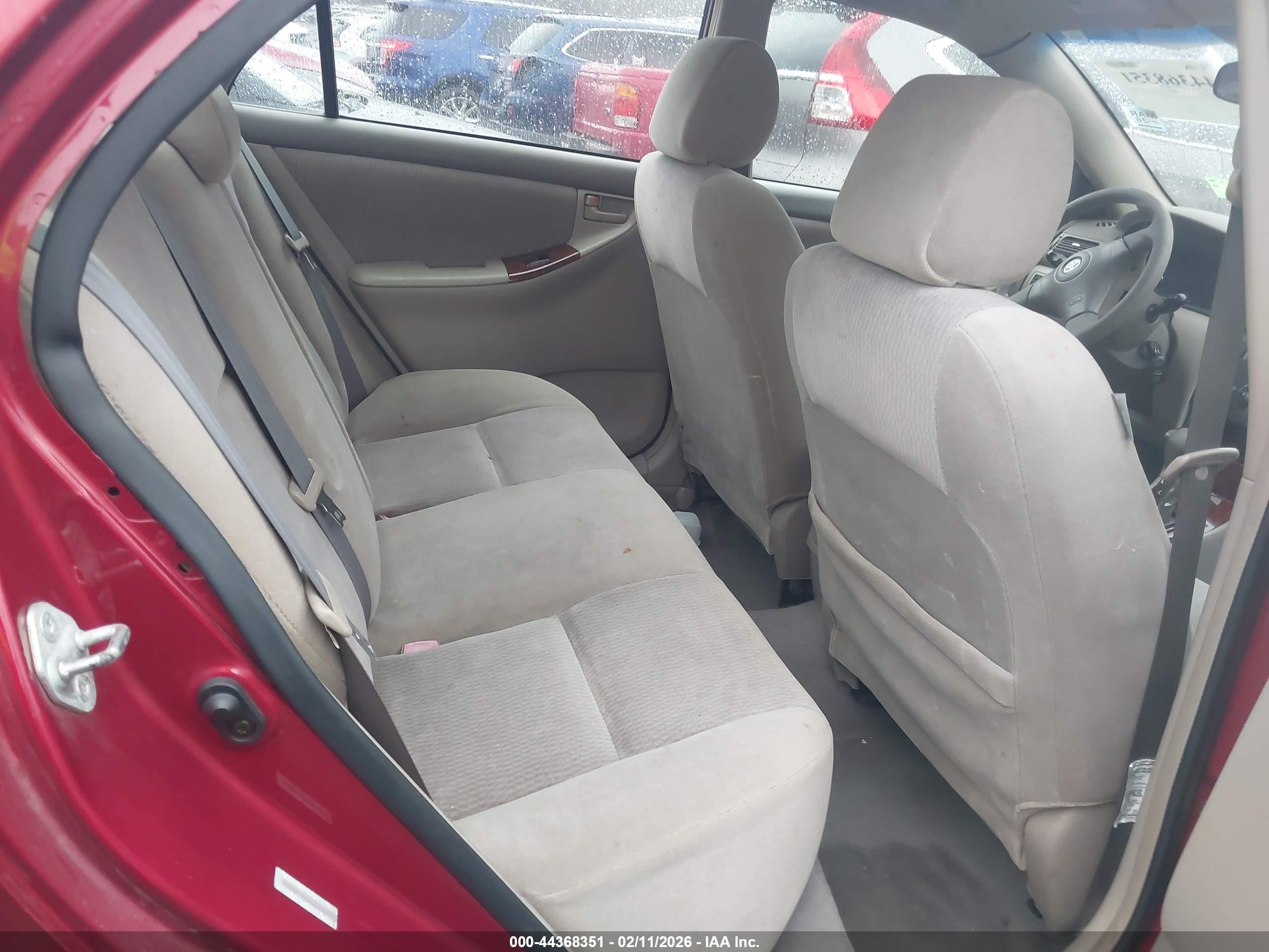 TOYOTA COROLLA image 8
