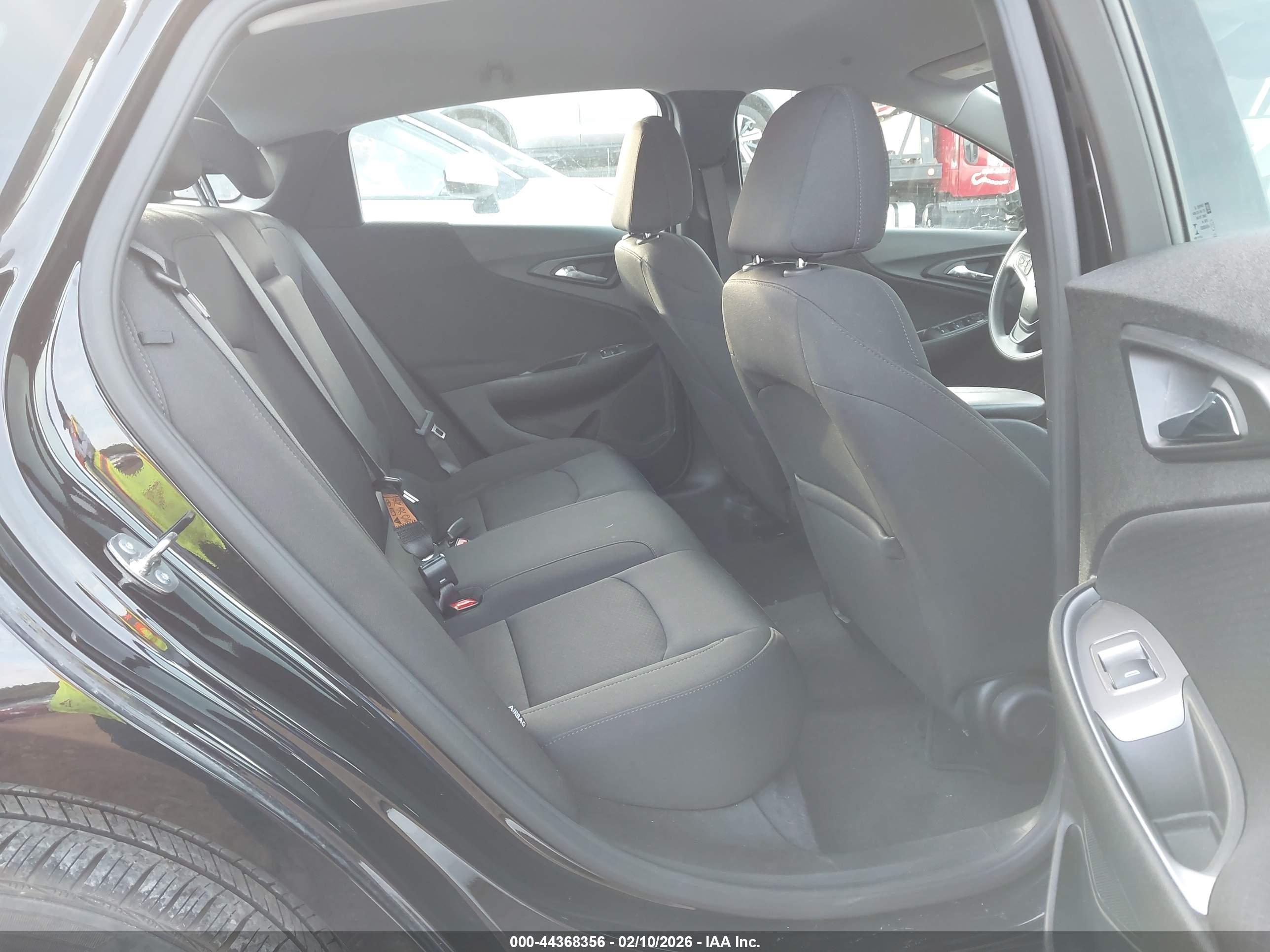 CHEVROLET MALIBU image 8