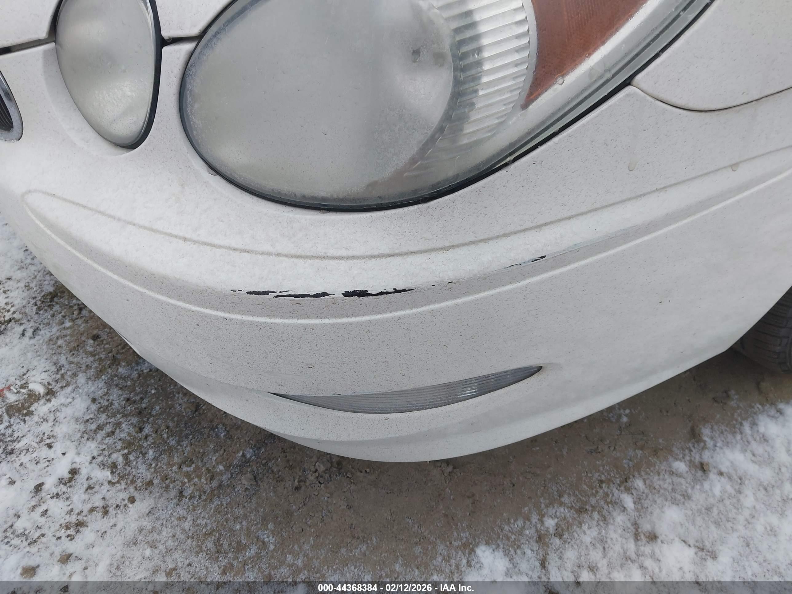 BUICK LACROSSE image 6