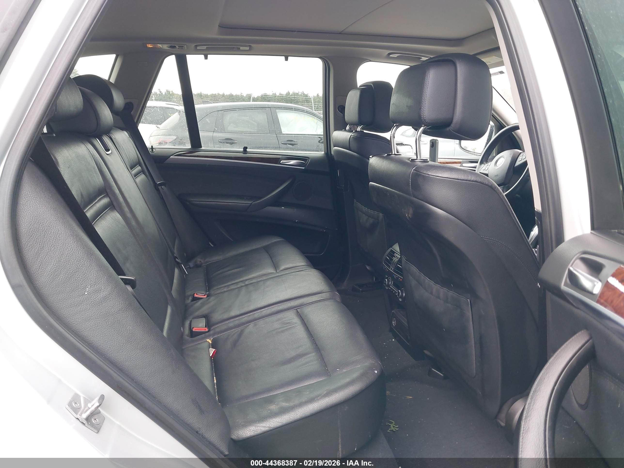 BMW X5 image 8