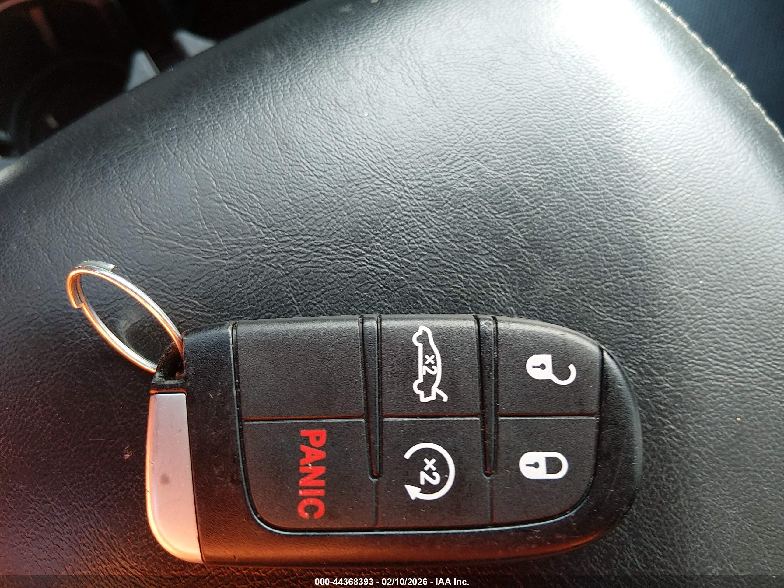 CHRYSLER 300C image 11