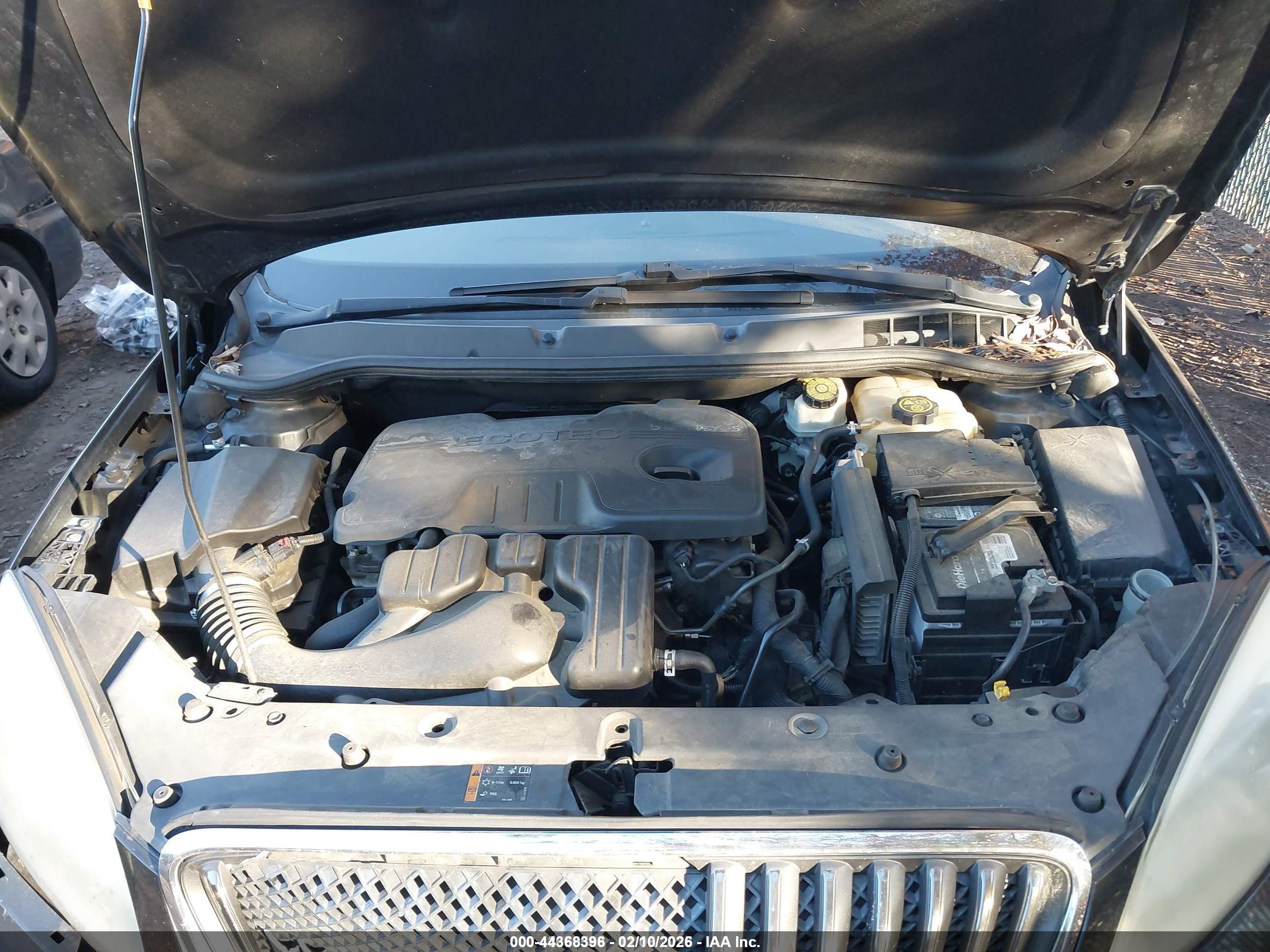 BUICK VERANO image 10