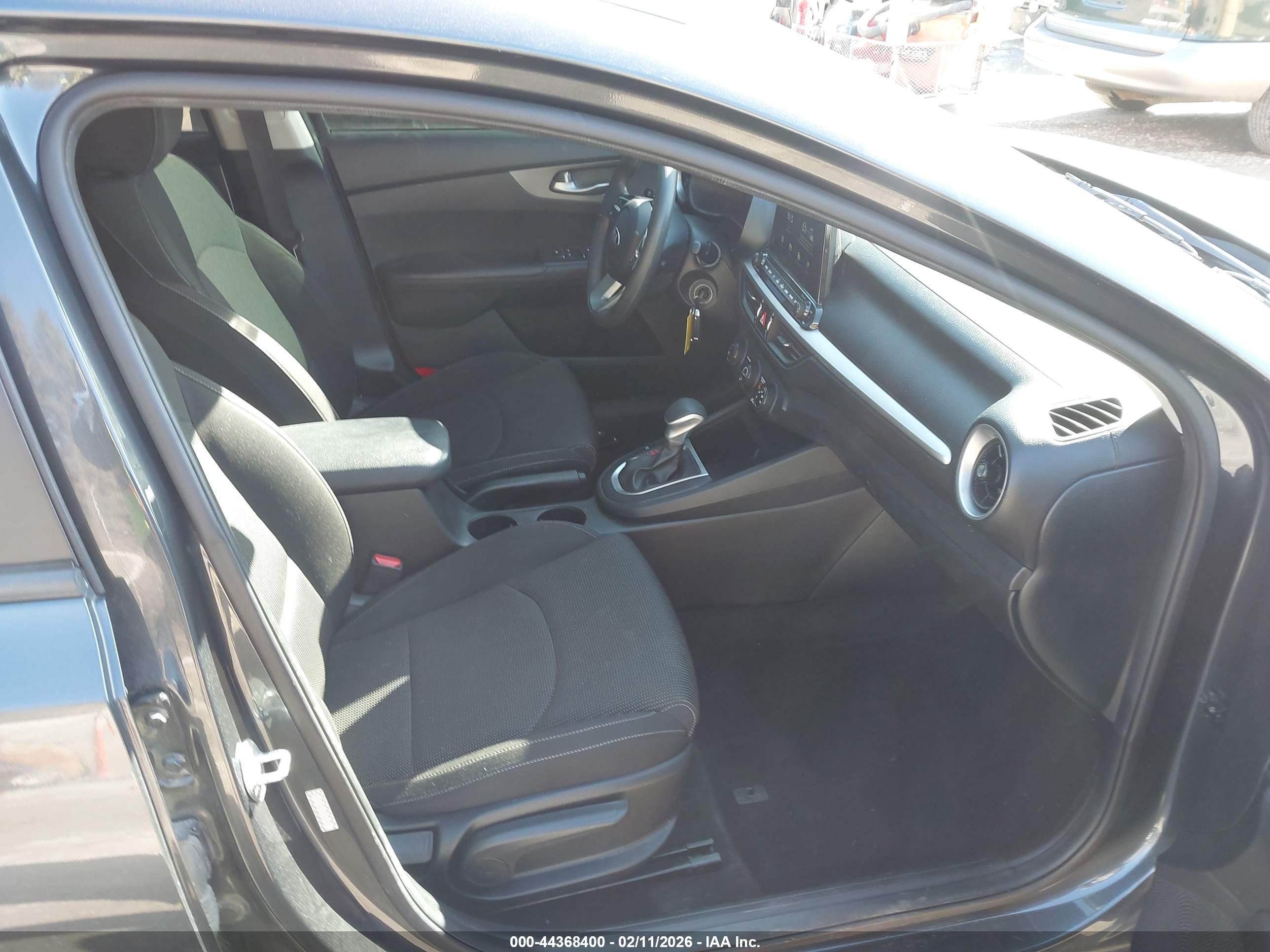 KIA FORTE image 5
