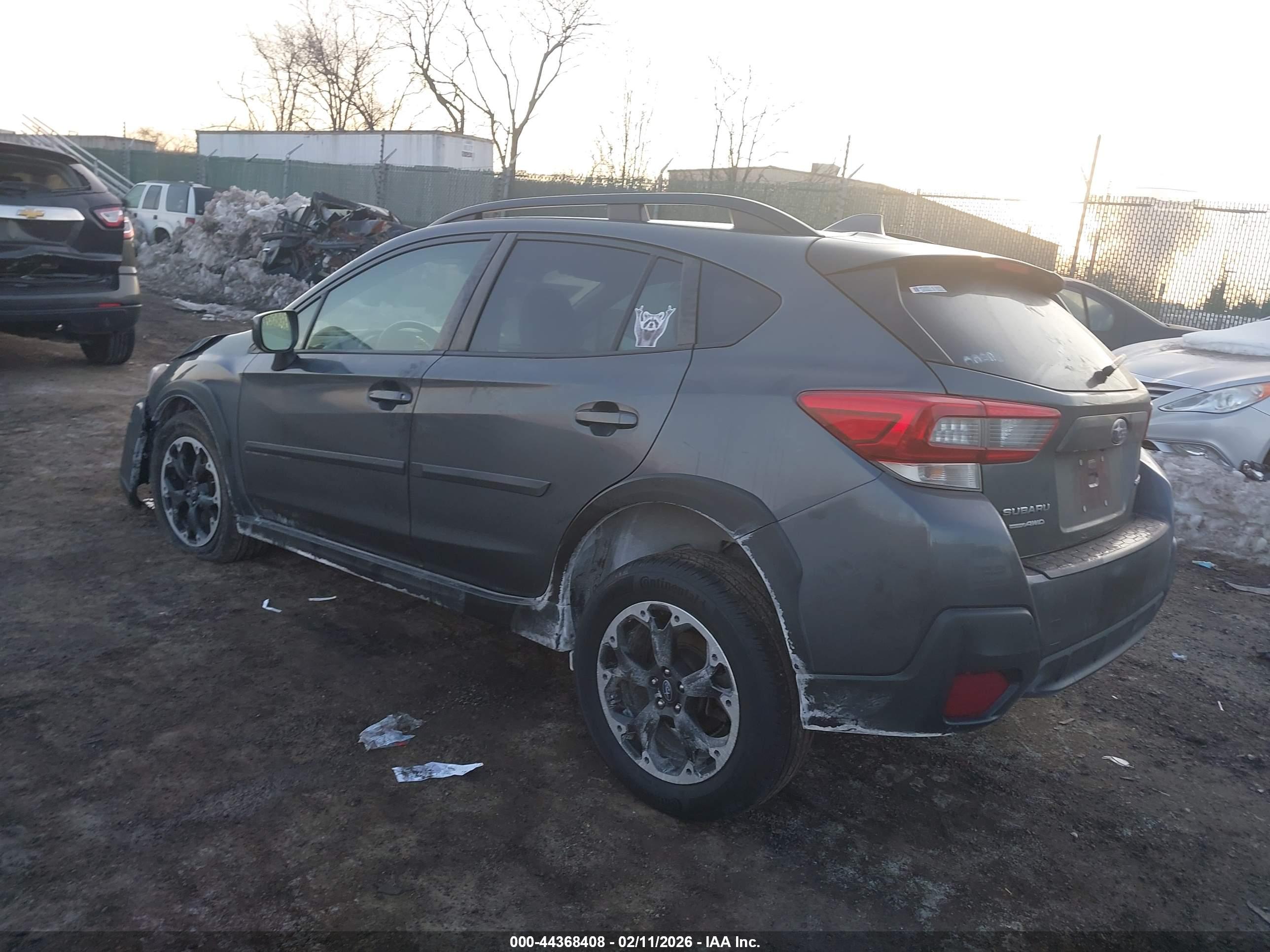 SUBARU CROSSTREK image 3