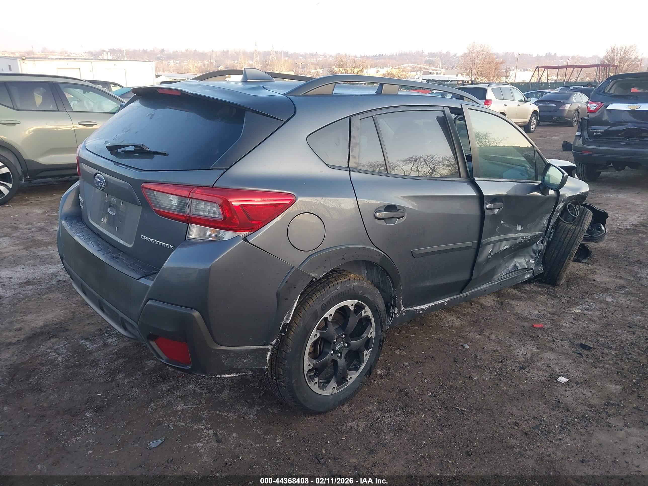 SUBARU CROSSTREK image 4