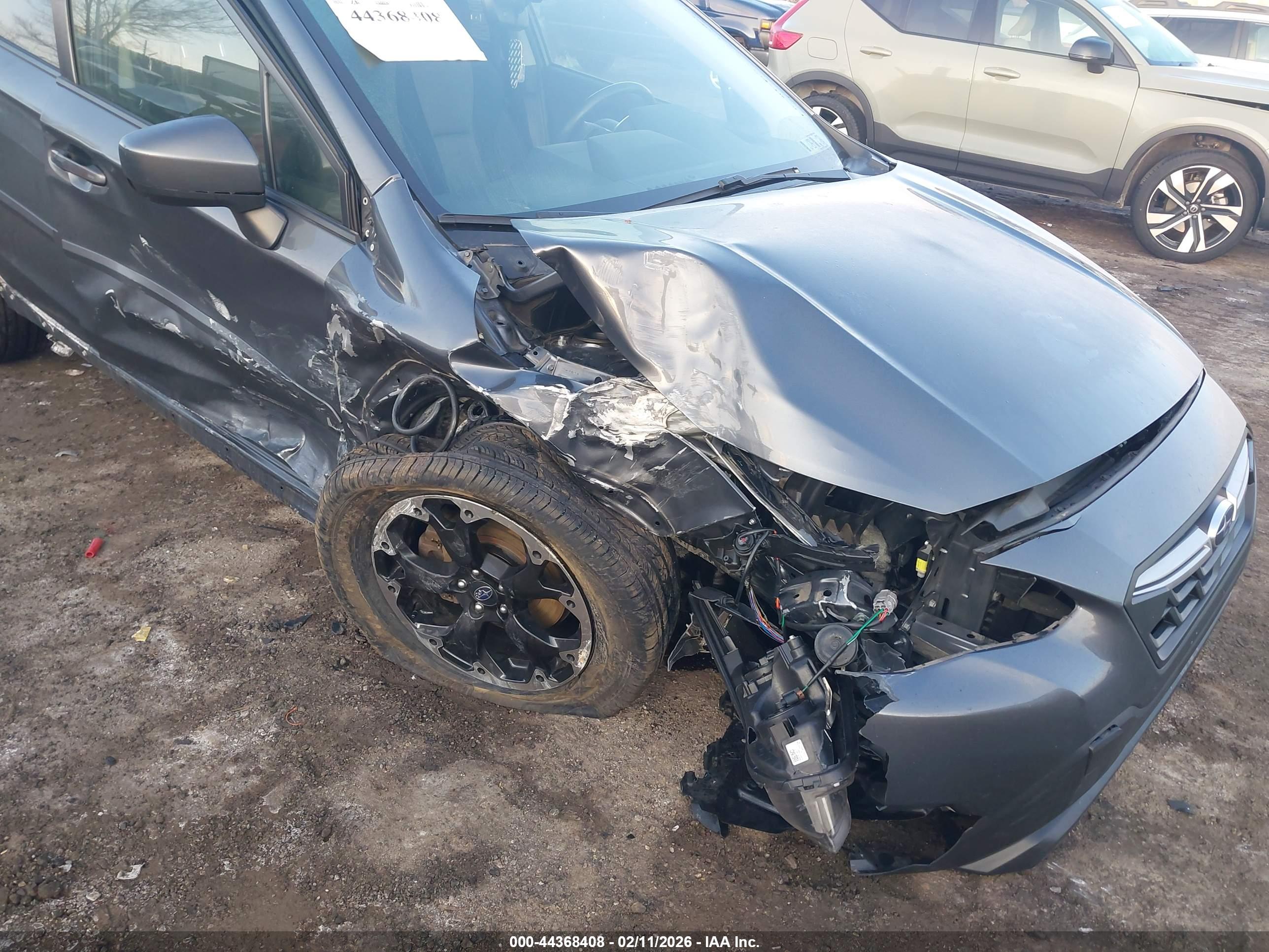 SUBARU CROSSTREK image 6