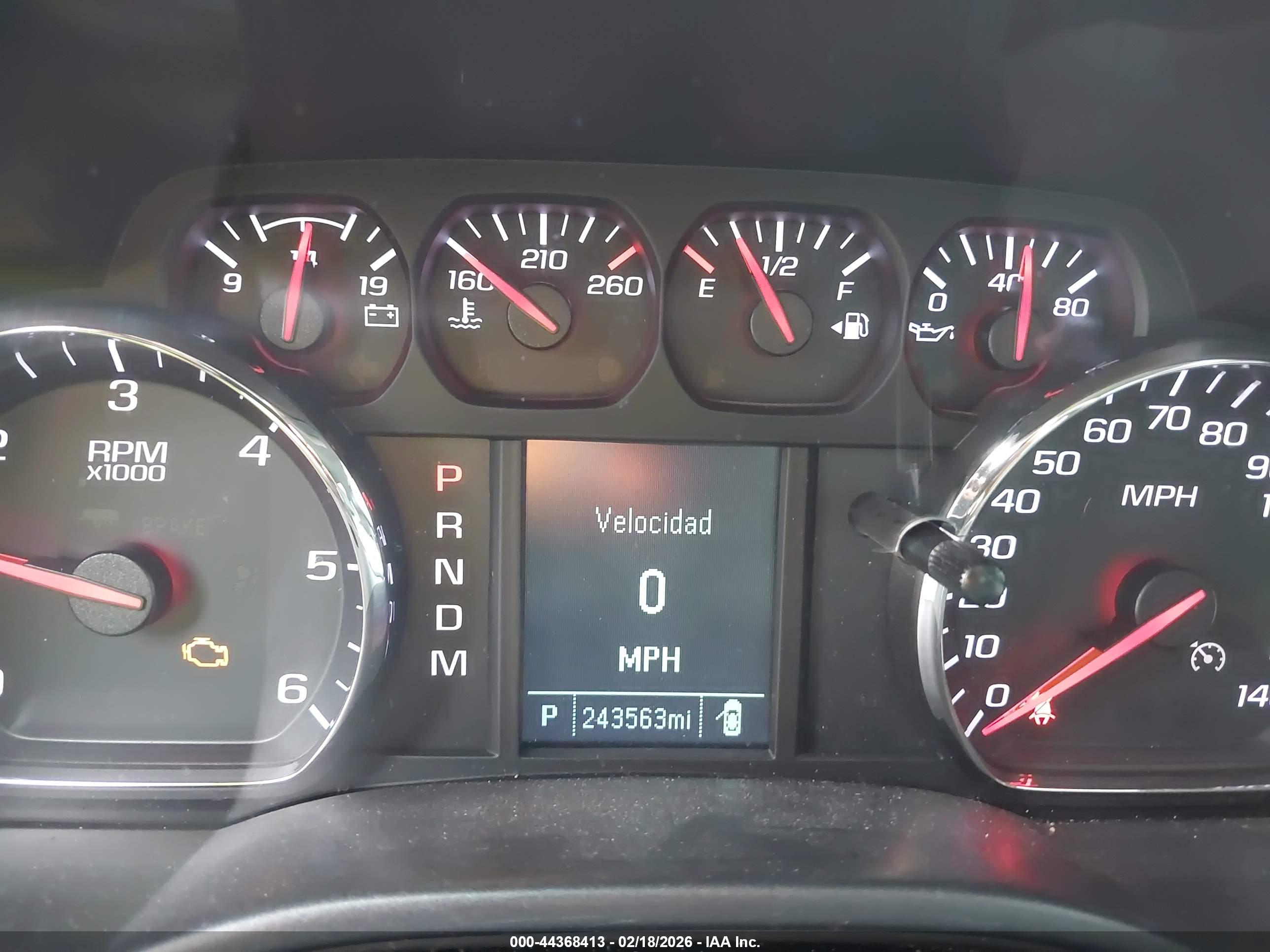 CHEVROLET SILVERADO image 7