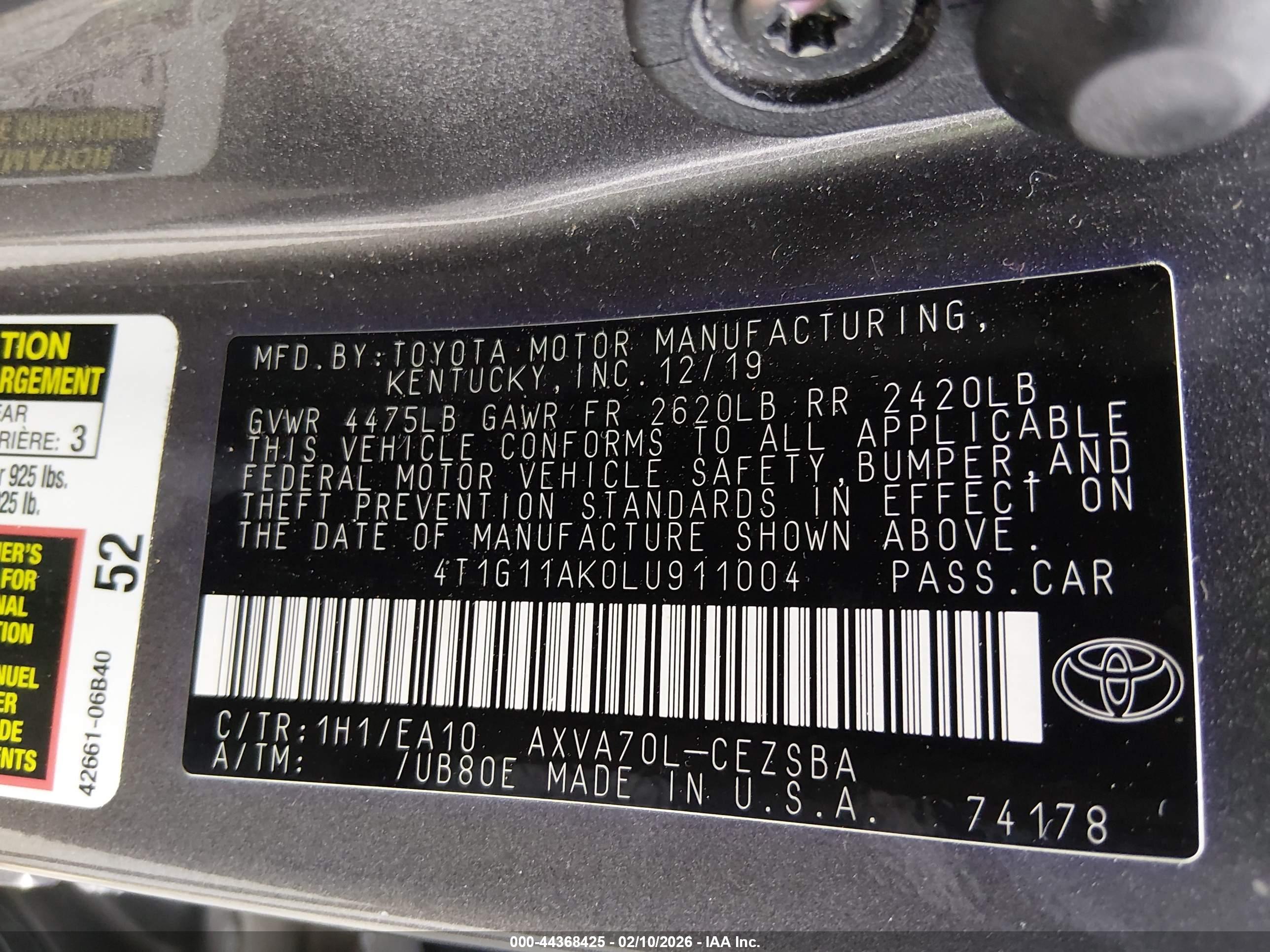 TOYOTA CAMRY image 9