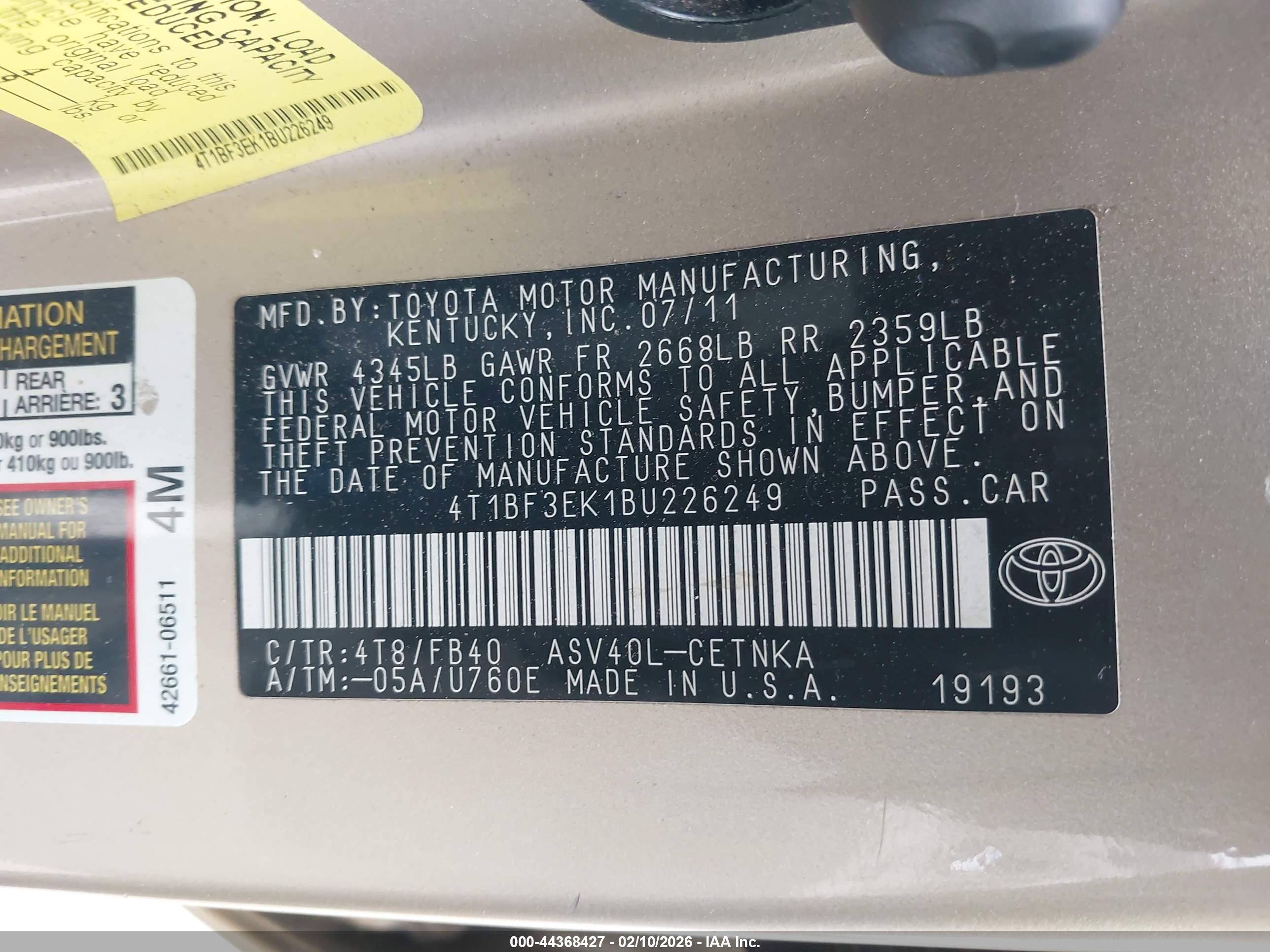 TOYOTA CAMRY image 9