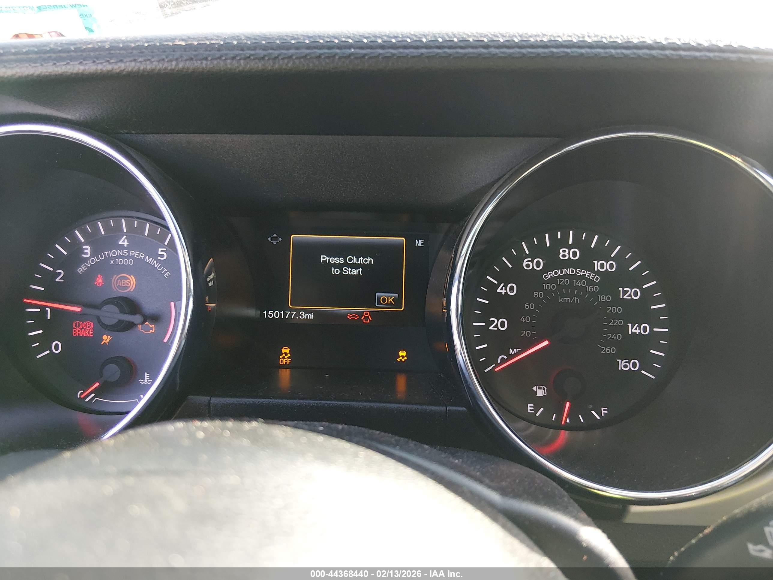 FORD MUSTANG image 7
