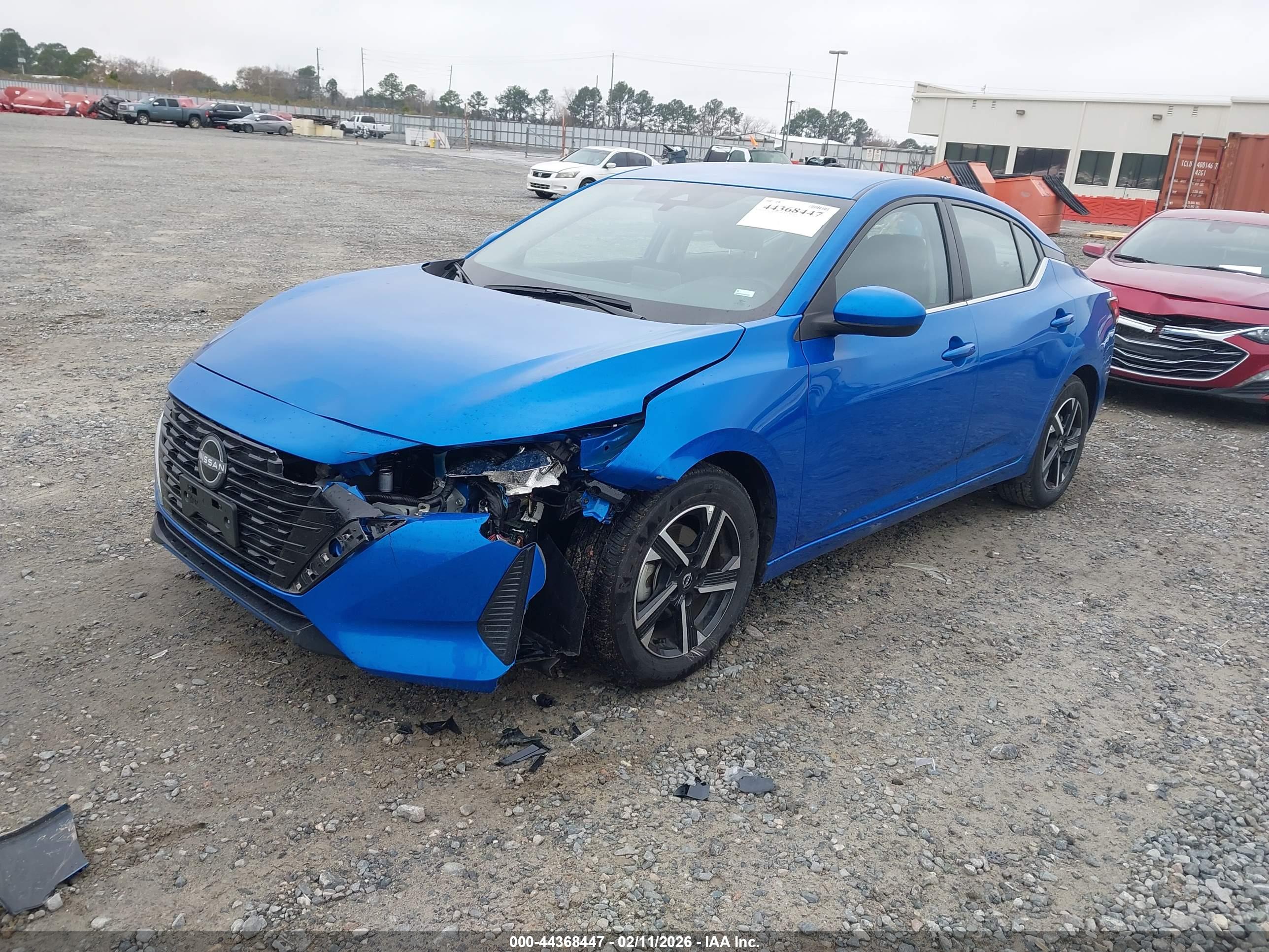 NISSAN SENTRA image 2