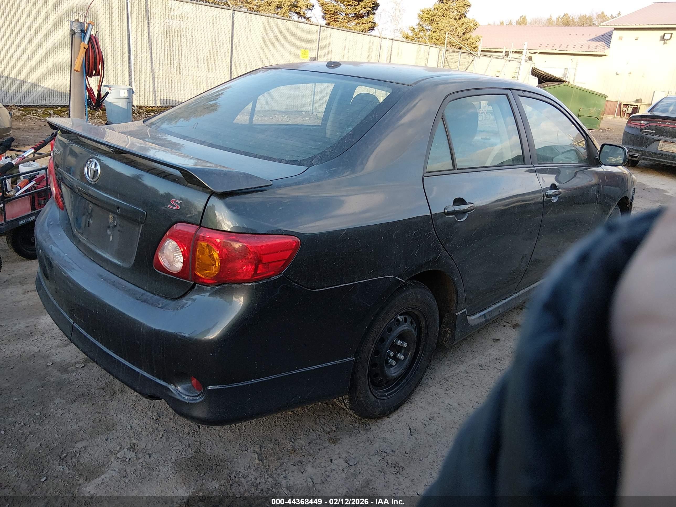 TOYOTA COROLLA image 4