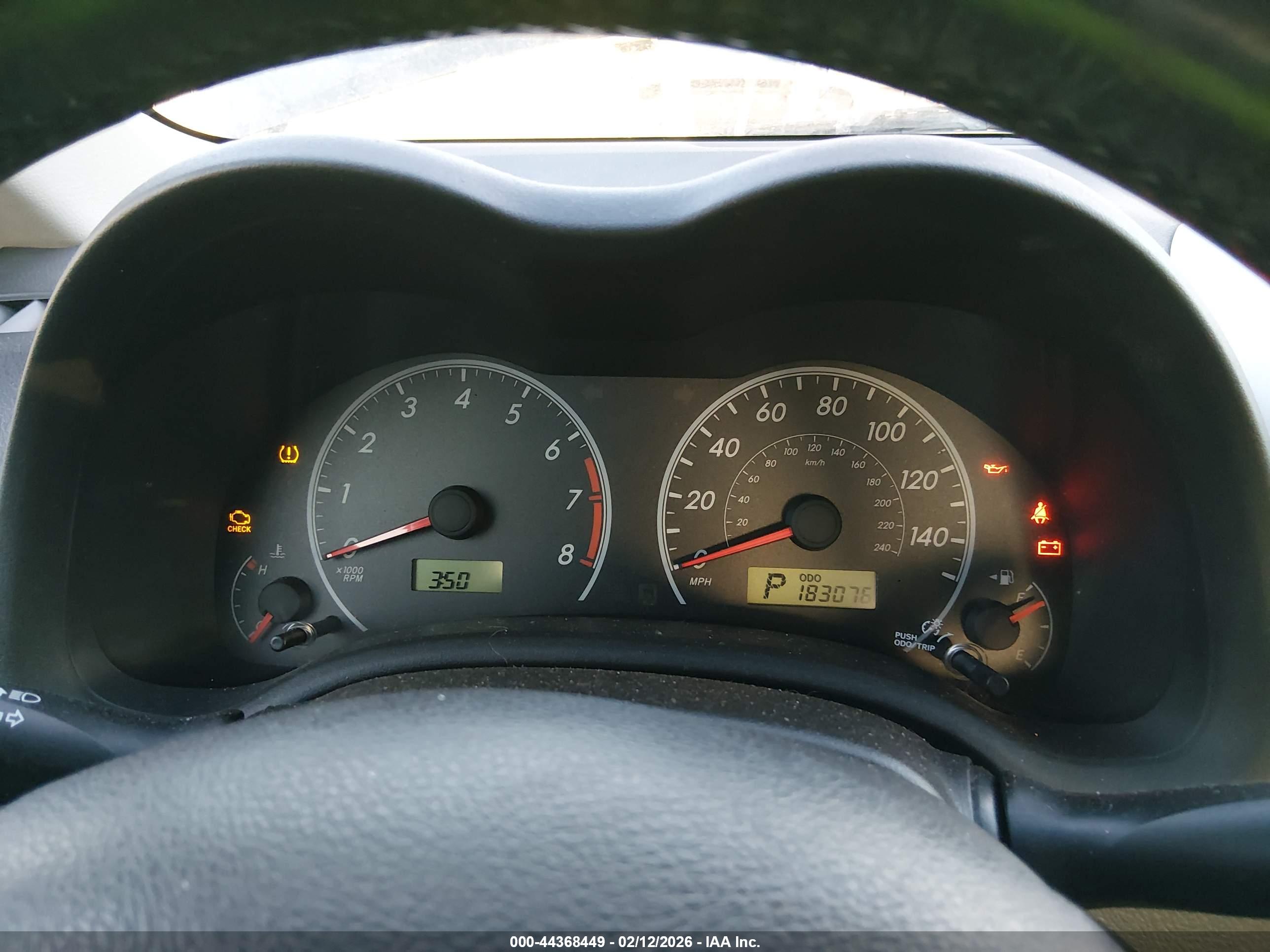 TOYOTA COROLLA image 7