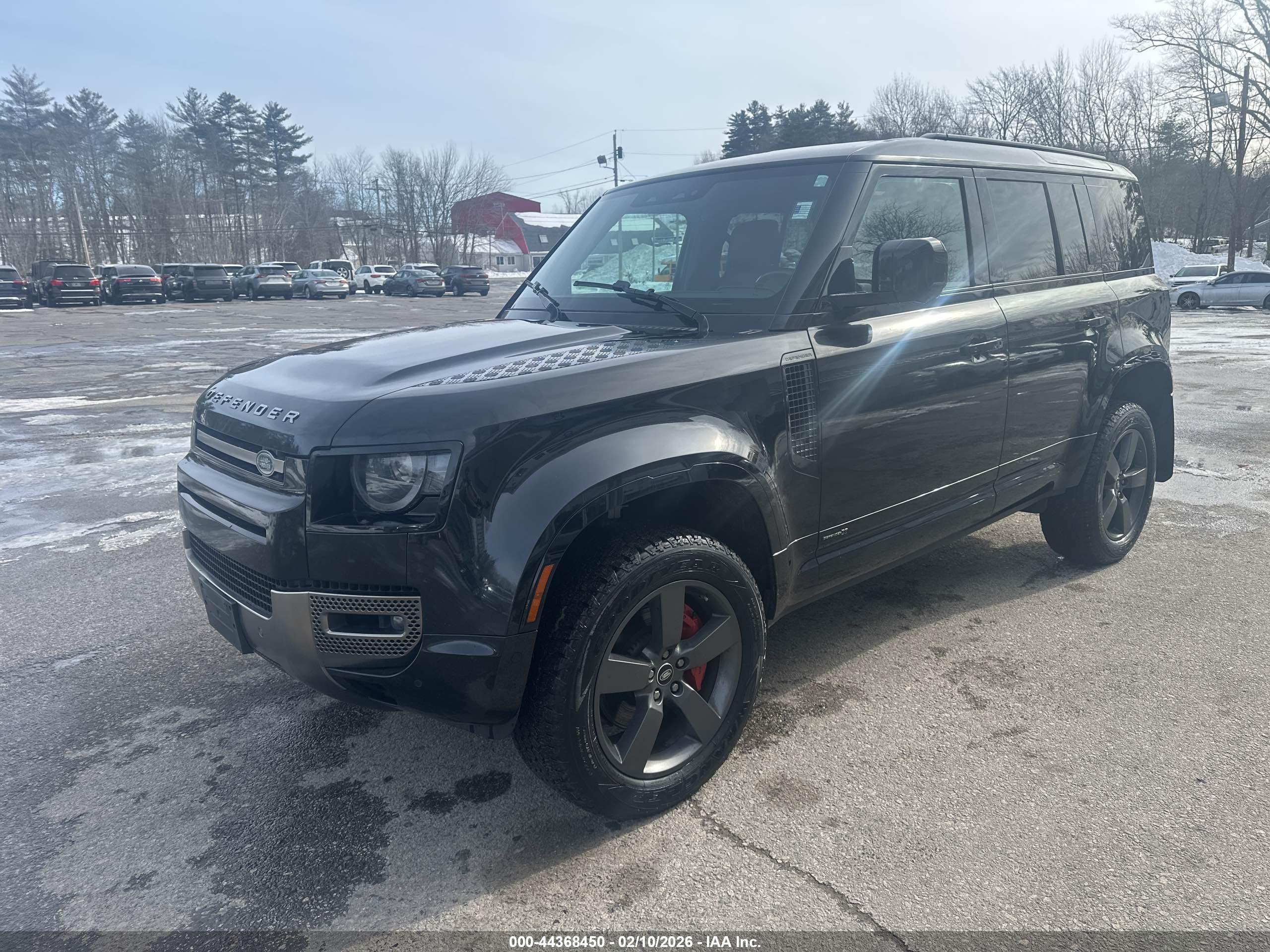 LAND ROVER image 2