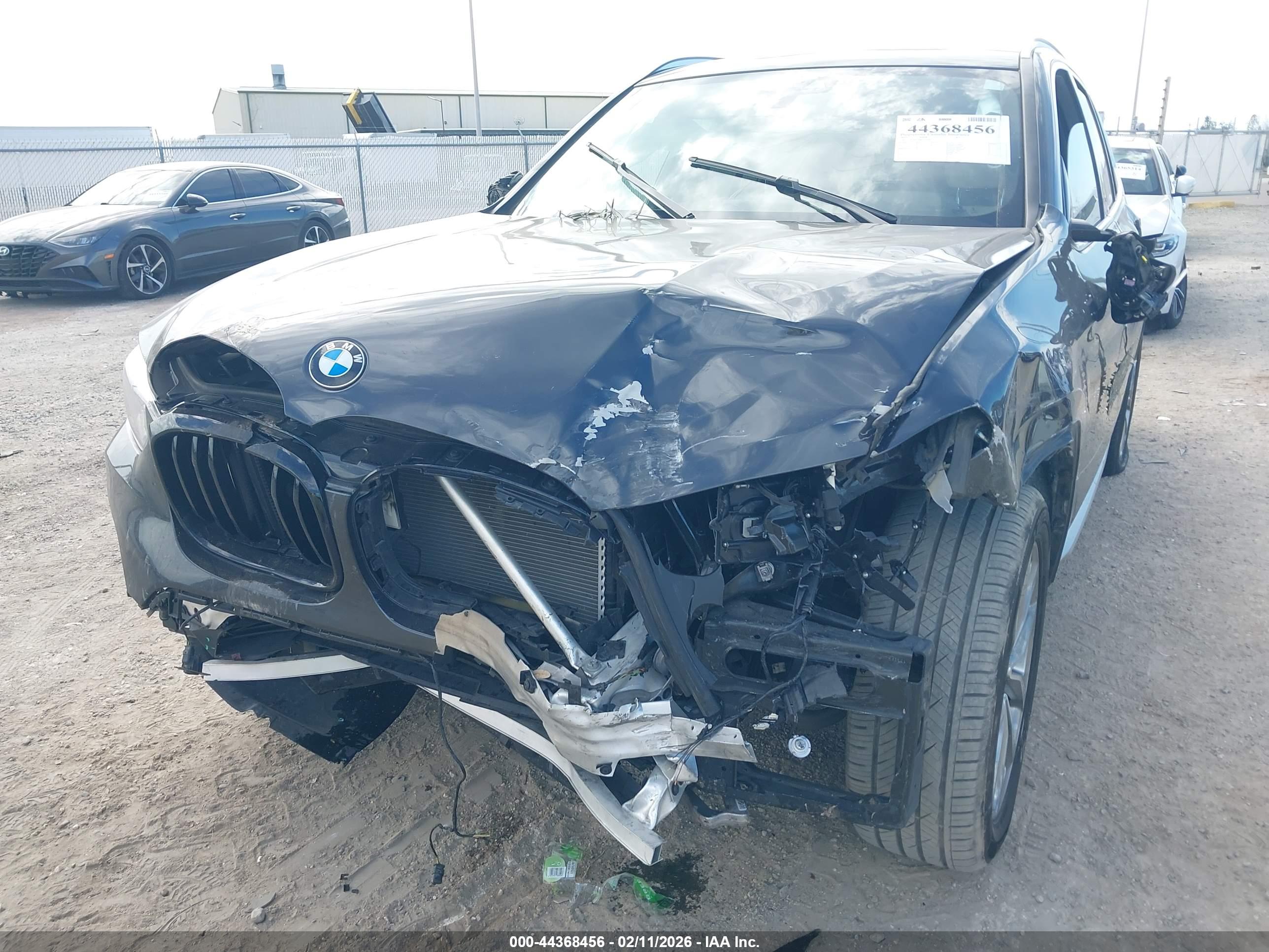 BMW X3 image 6