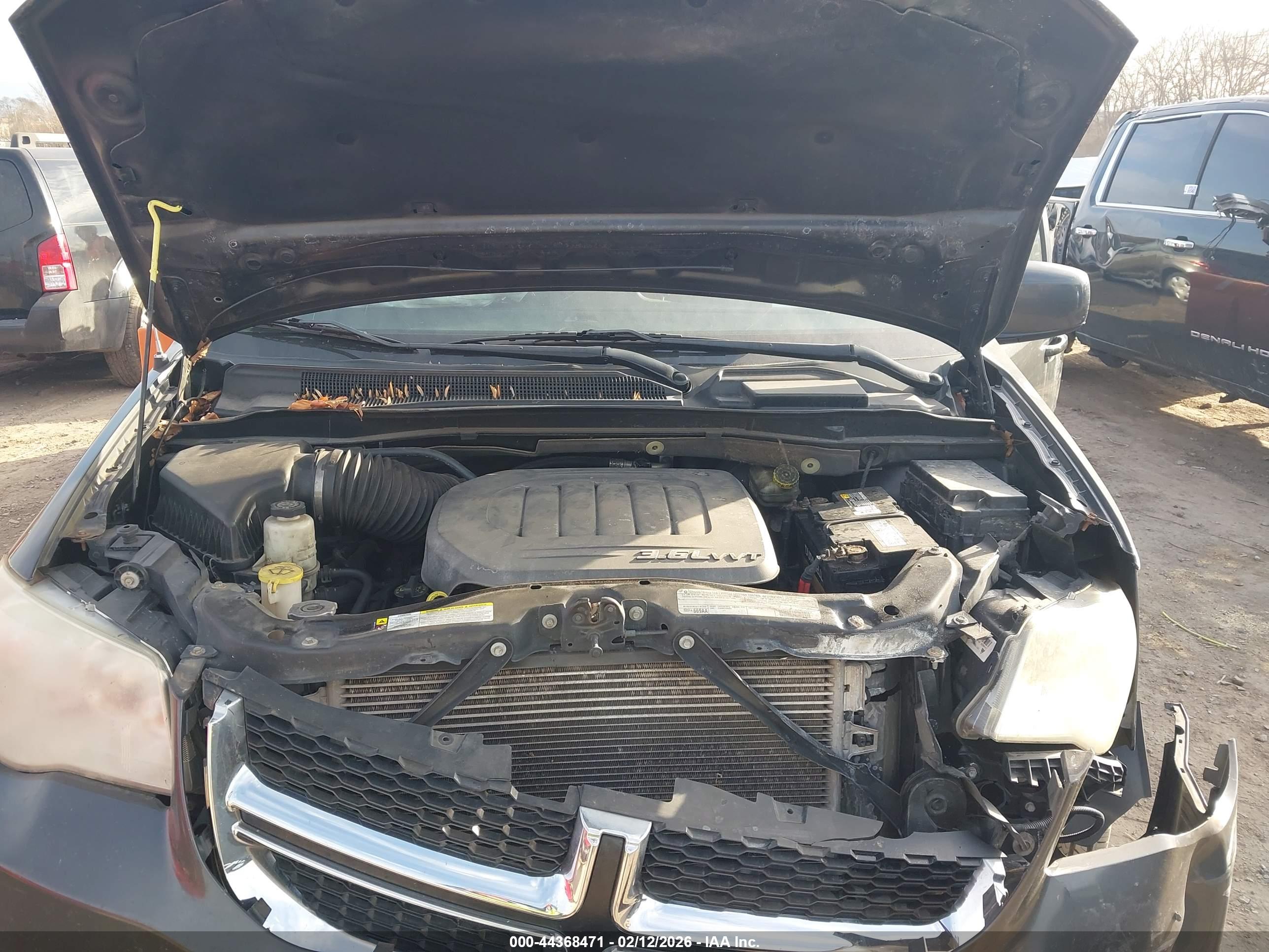 DODGE GRAND image 10